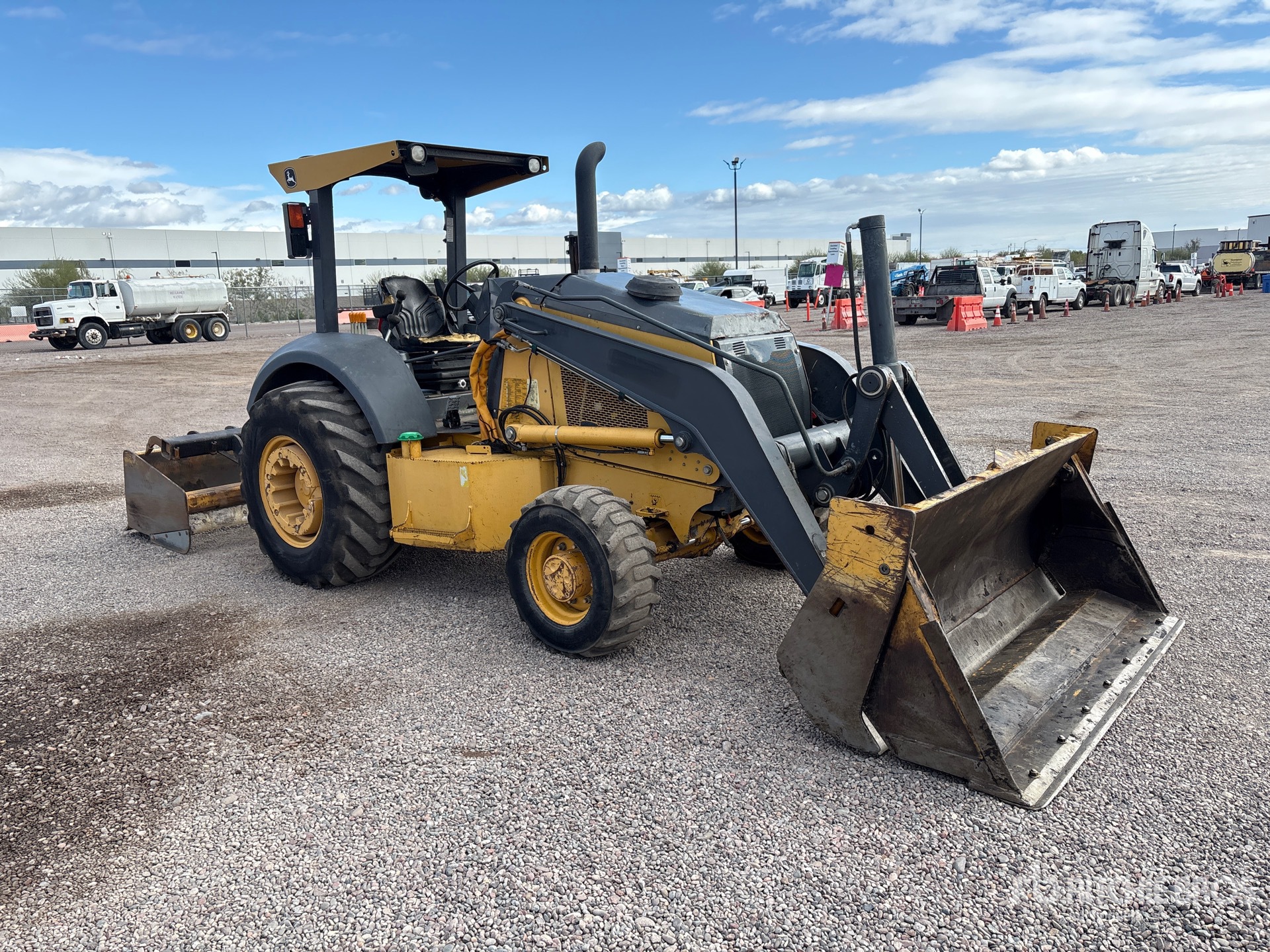 General Appearance with Picture, Right Front Corner