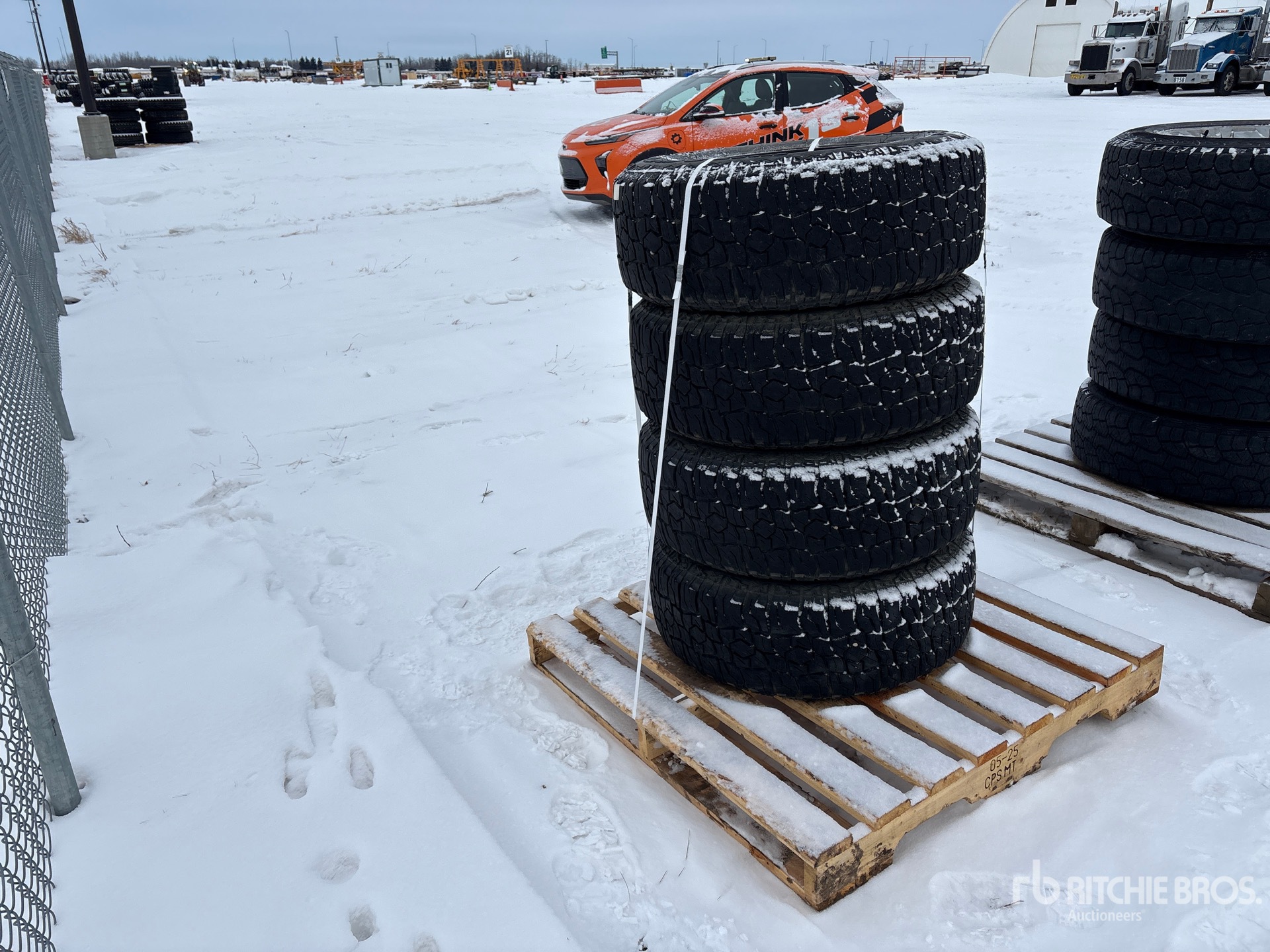 Aspect général with Image, coin arrière droit