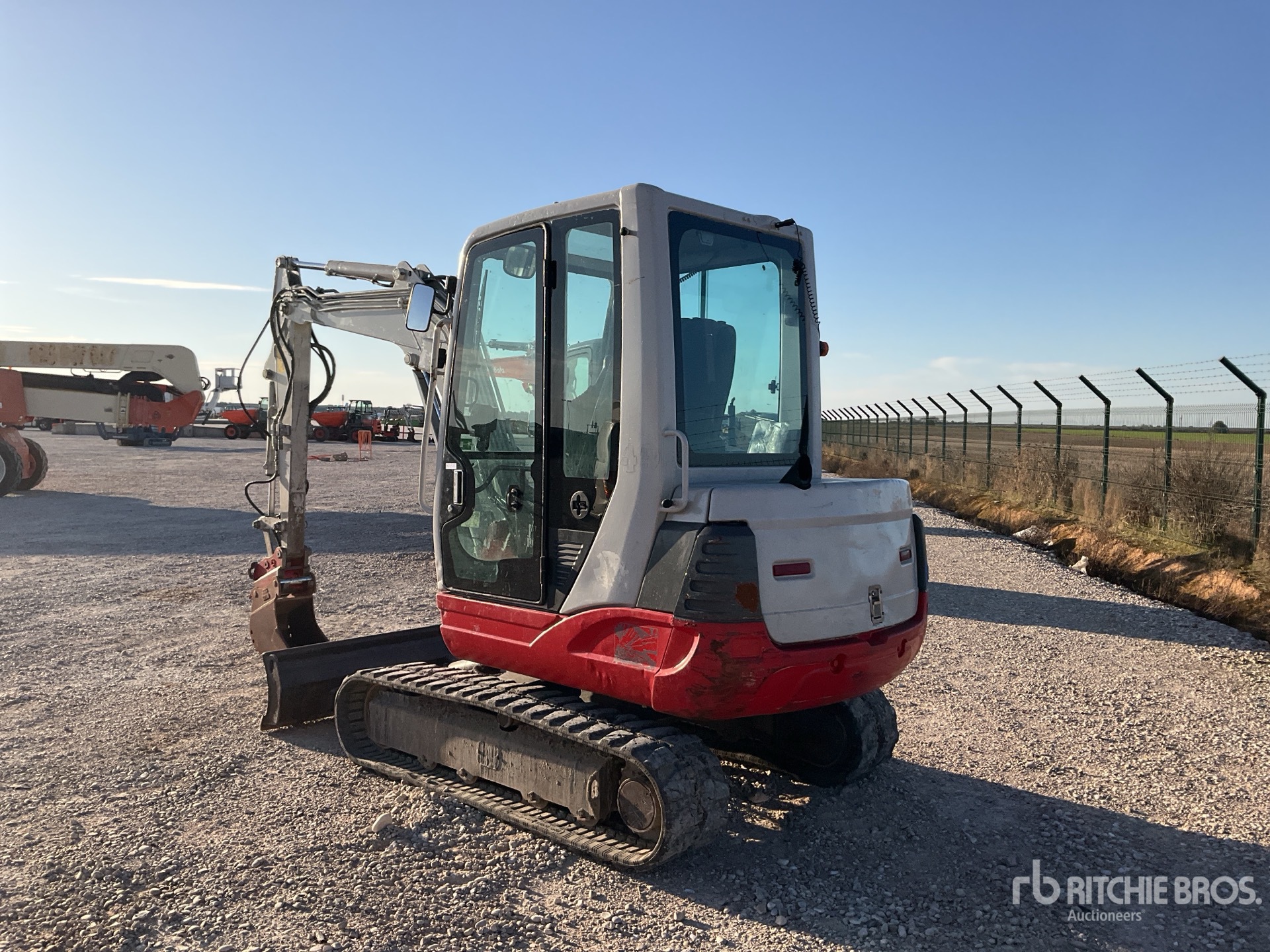 General Appearance with Picture, Left Rear Corner