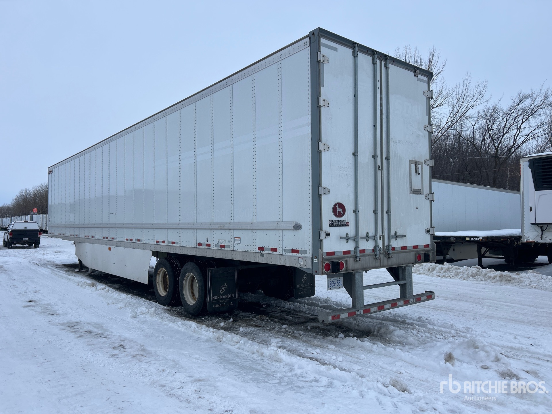 General Appearance with Imagen: esquina trasera izquierda