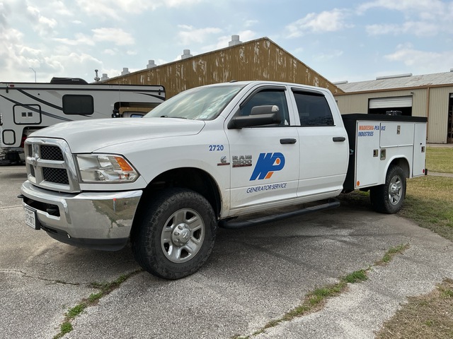 2018 Ram 3500 4x4 Crew Cab Utility Truck (Inoperable)