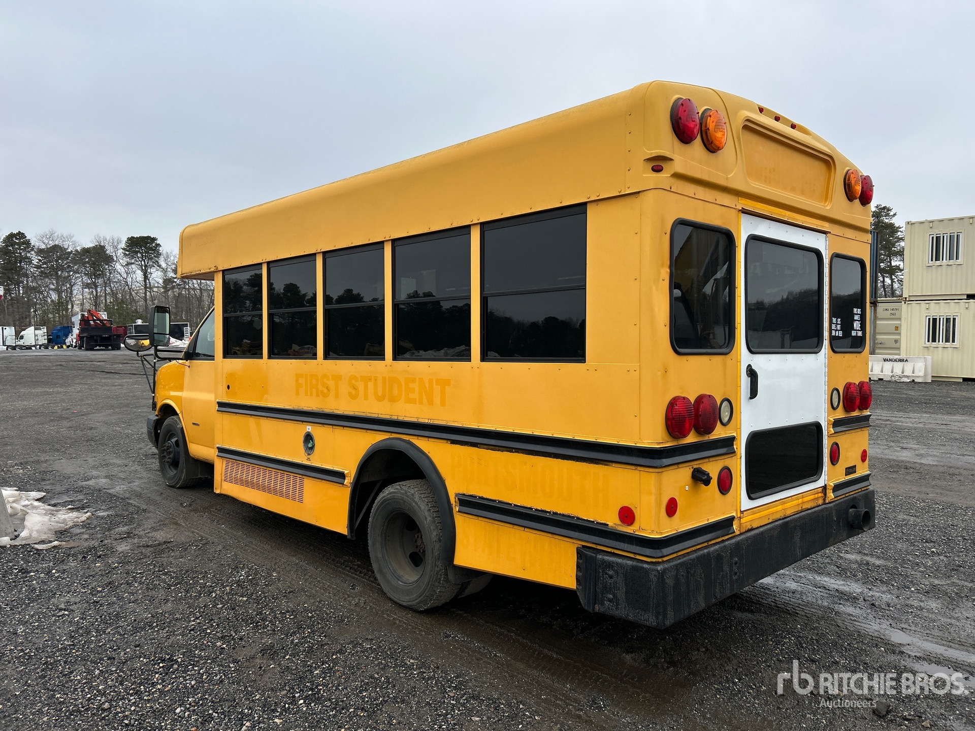 General Appearance with Picture, Left Rear Corner