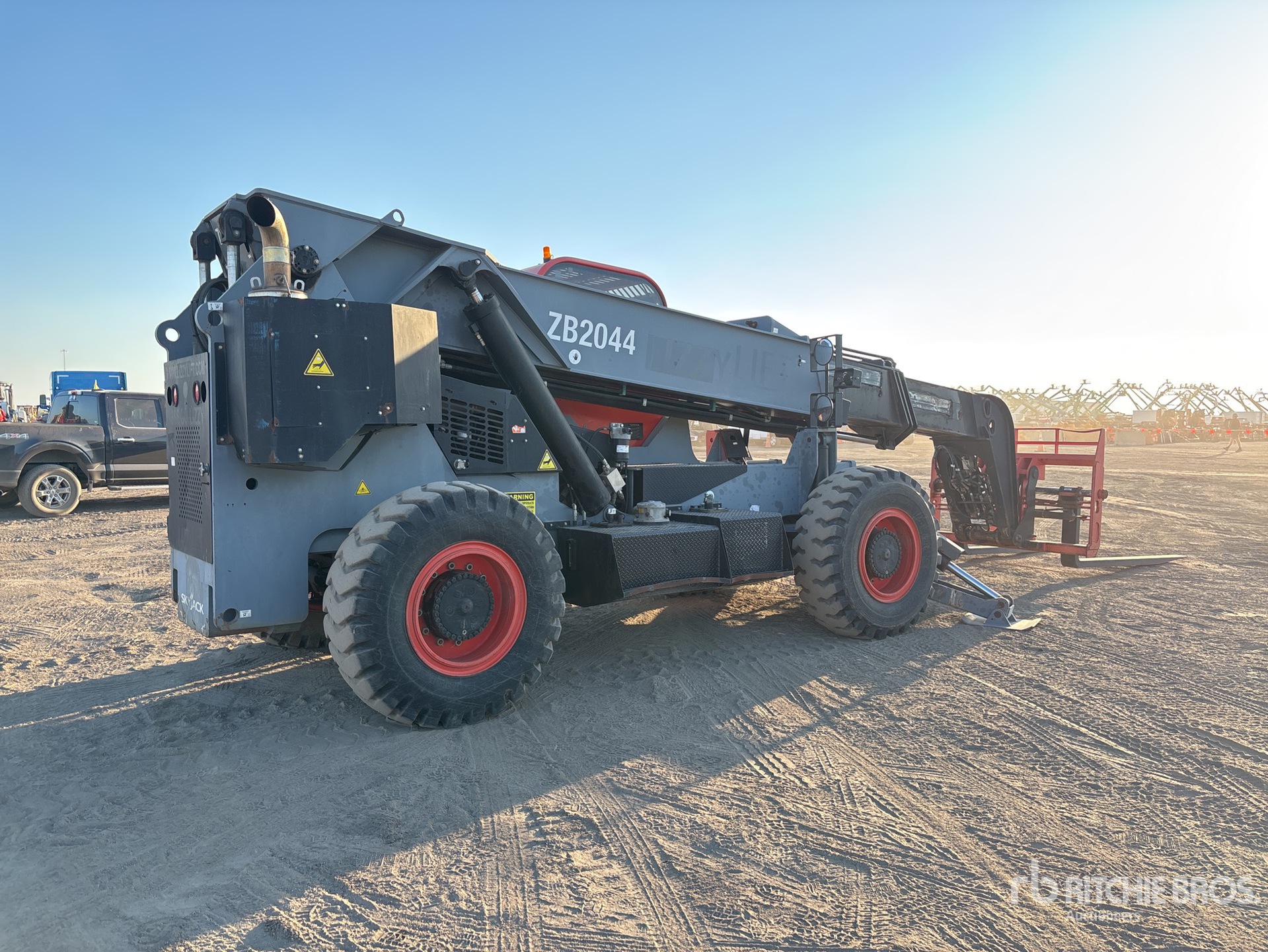 General Appearance with Picture, Right Rear Corner