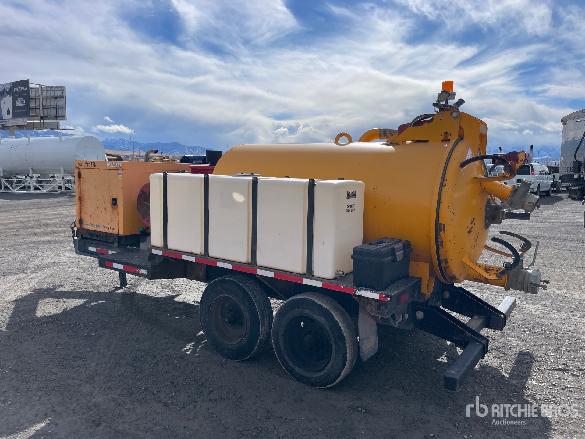 General Appearance with Zdjęcie, lewy dolny róg