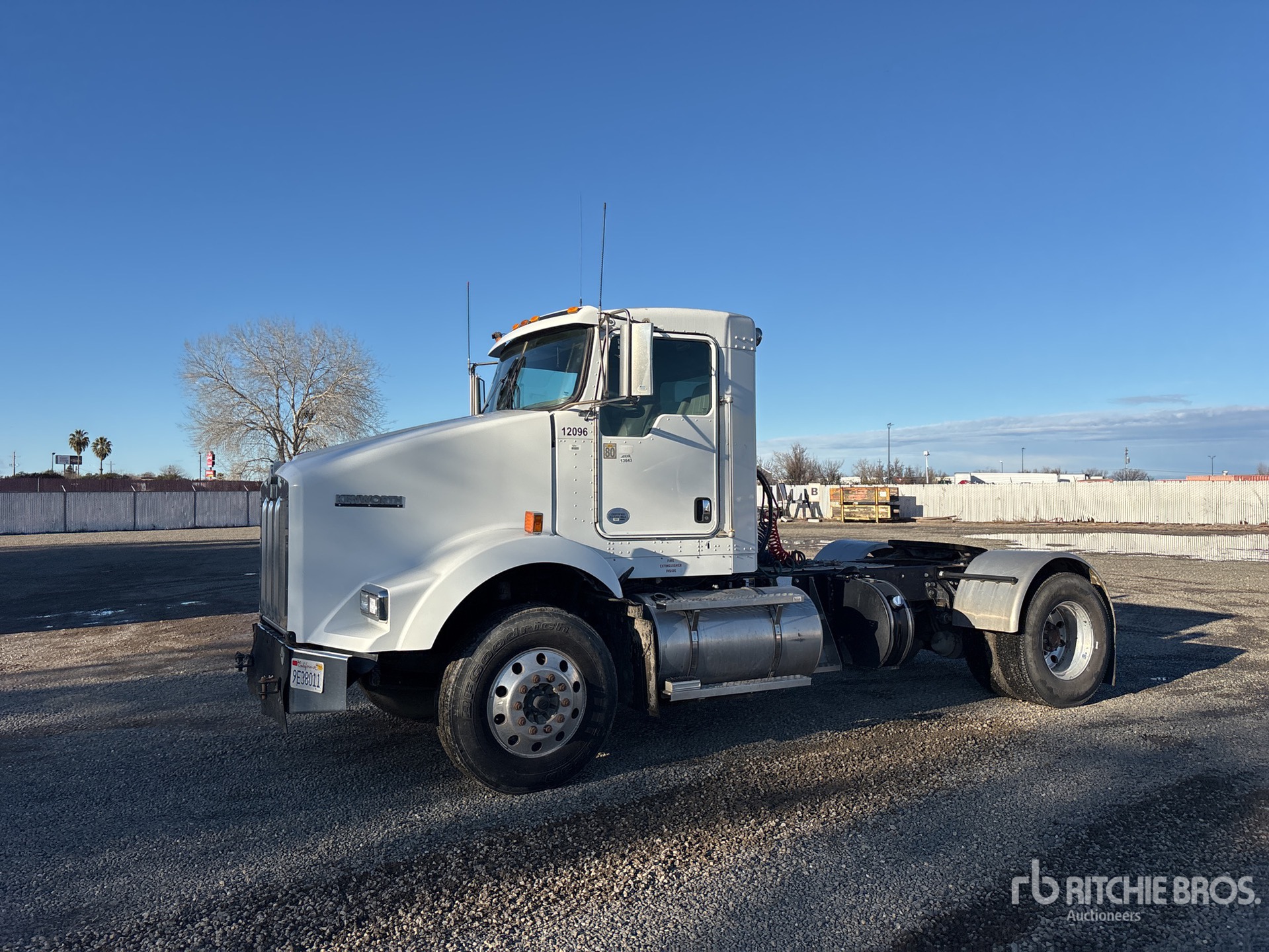 General Appearance with Featured Photo