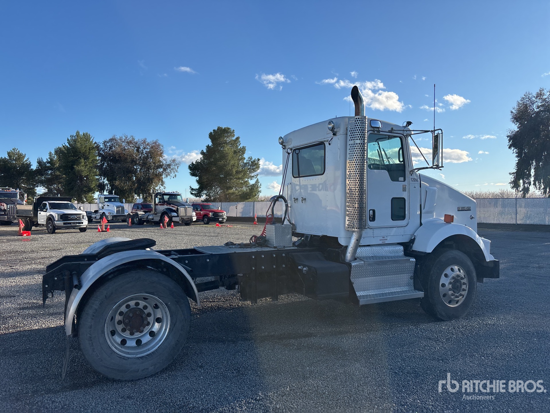 General Appearance with Image, coin arrière droit