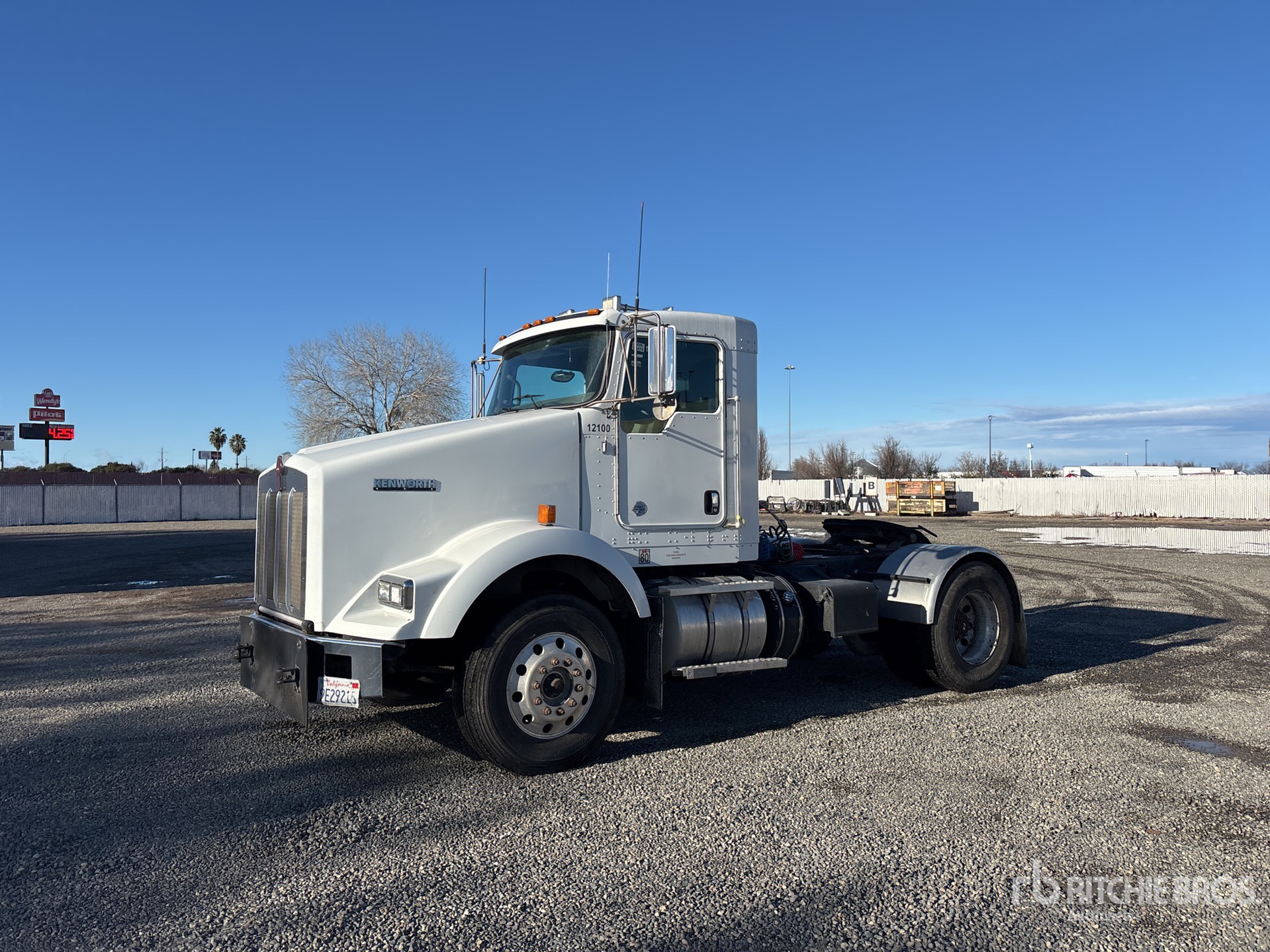 General Appearance with Featured Photo