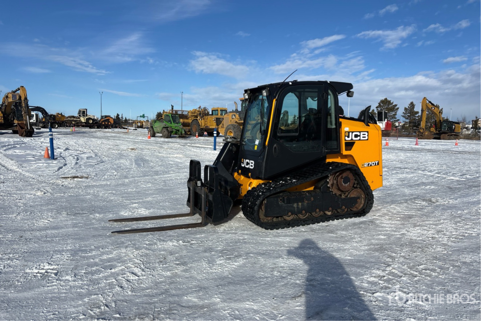 General Appearance with Bild, Ecke vorne links