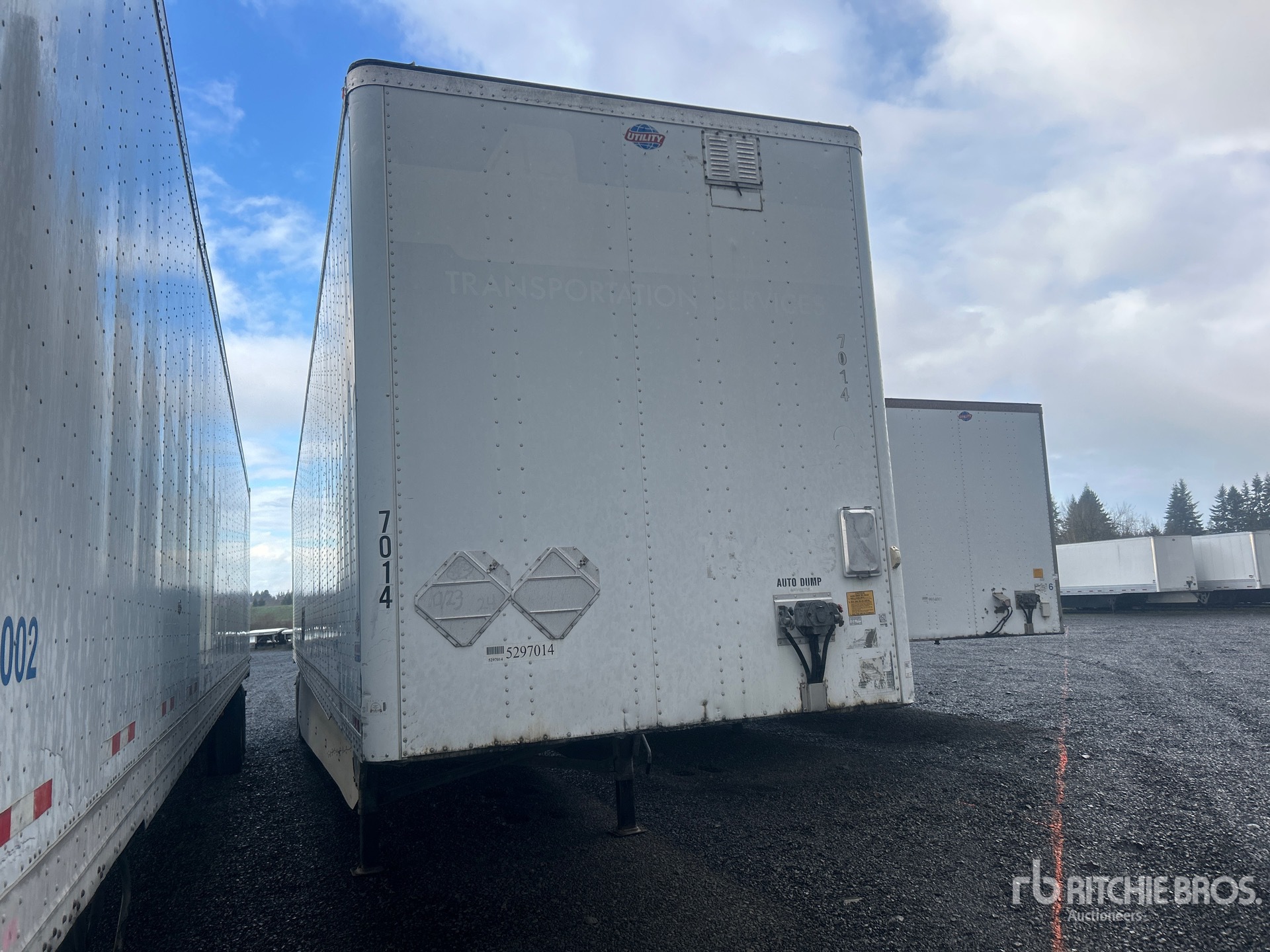 General Appearance with Image, coin avant droit