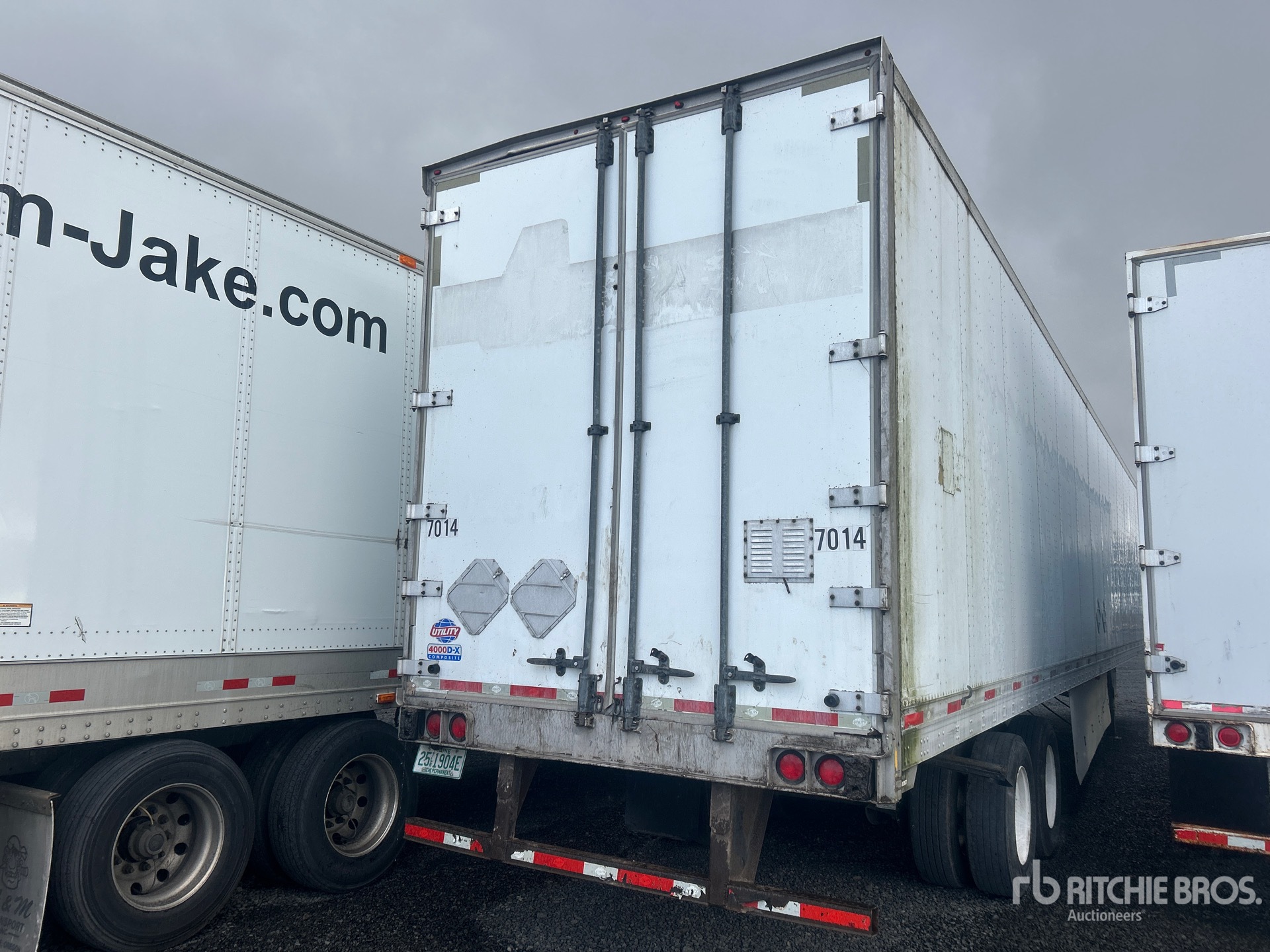 General Appearance with Image, coin arrière droit