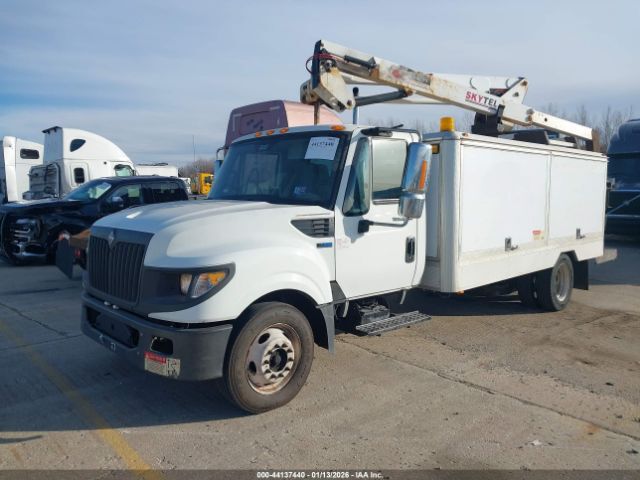 2014 International TerraStar Van Truck 2014 International TerraStar Van Truck