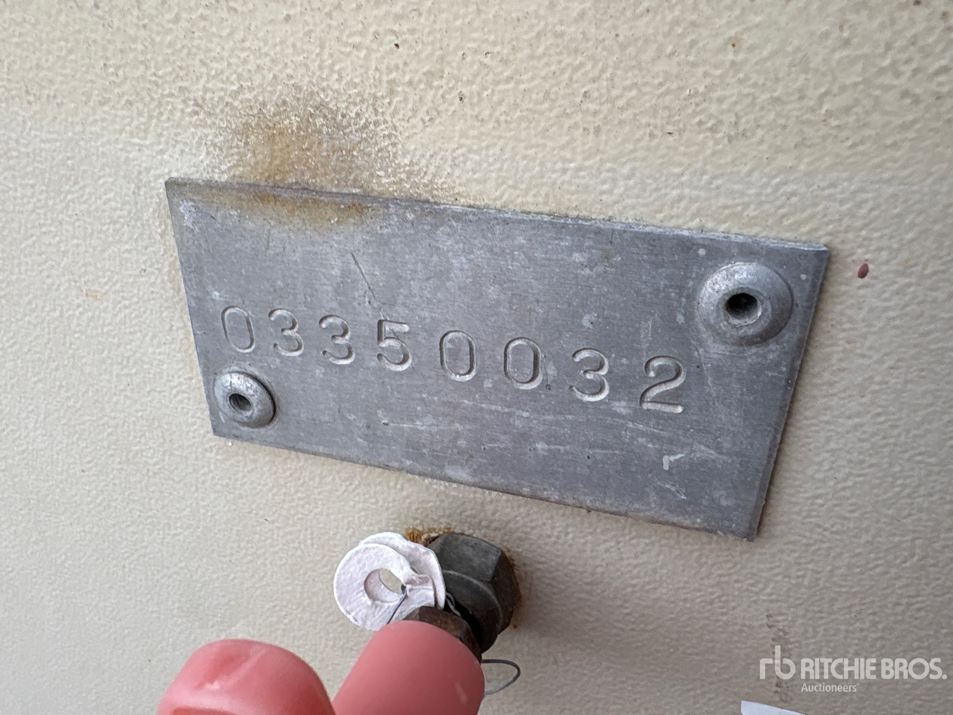 General Appearance with Unit Serial Number