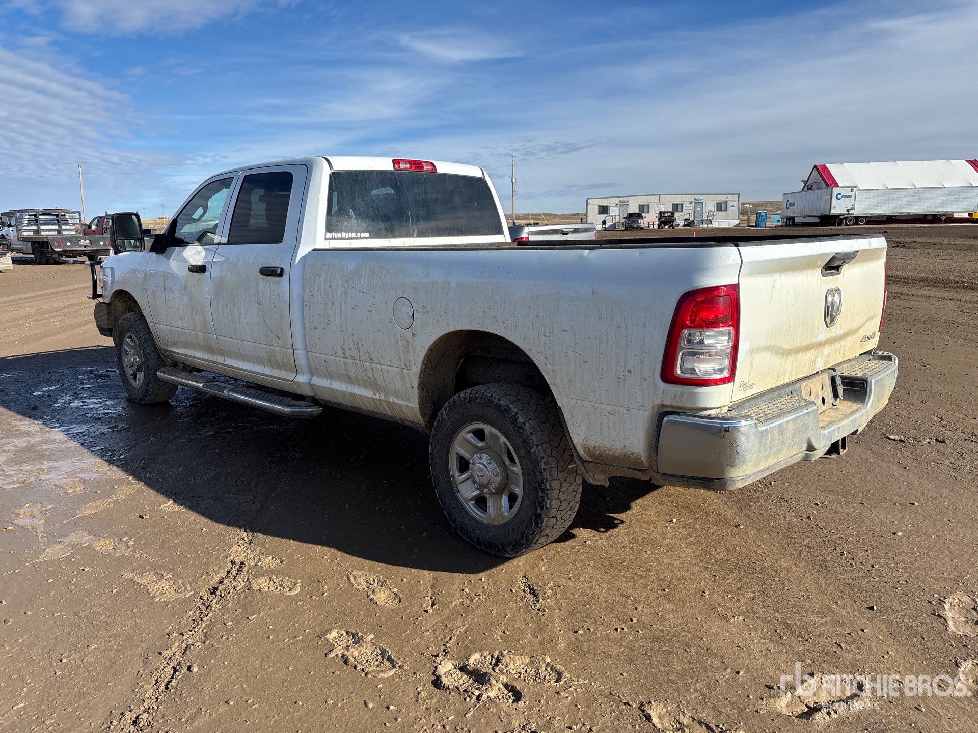 General Appearance with Bild, Ecke hinten links