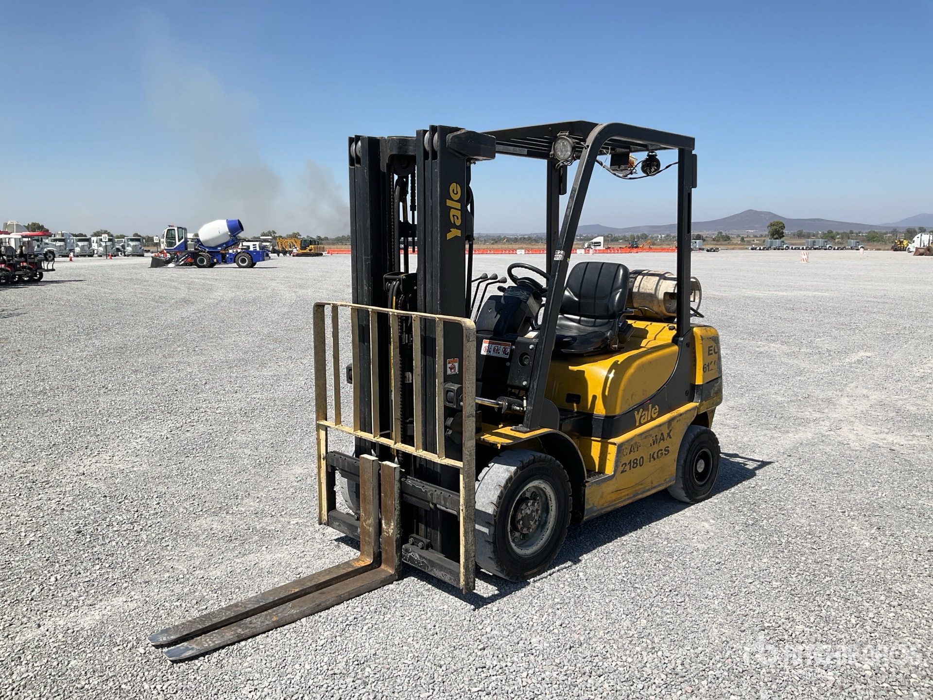 General Appearance with Featured Photo