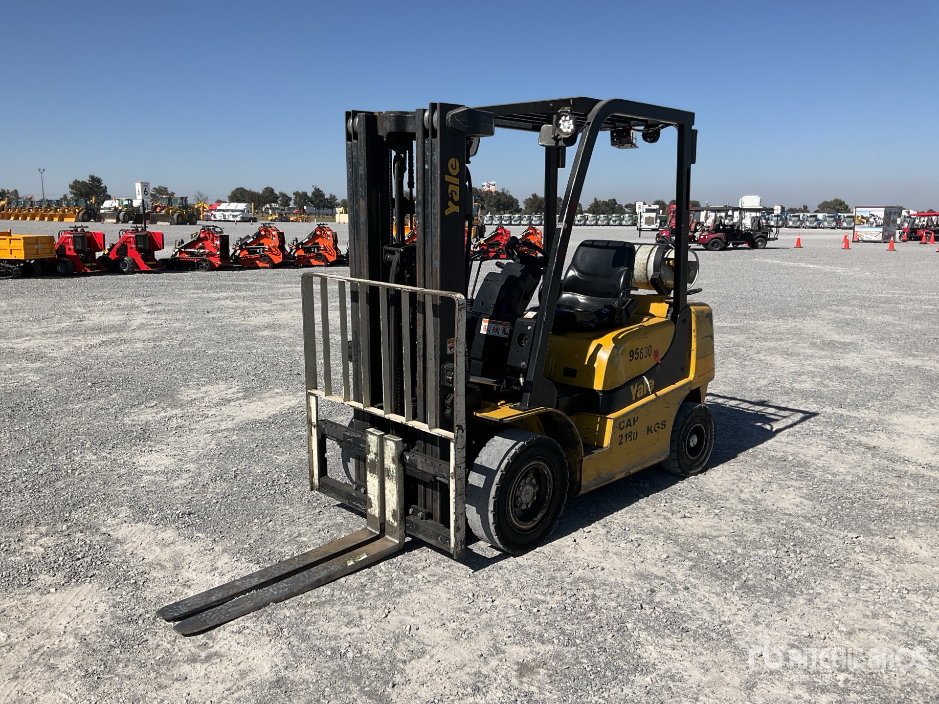 General Appearance with Featured Photo