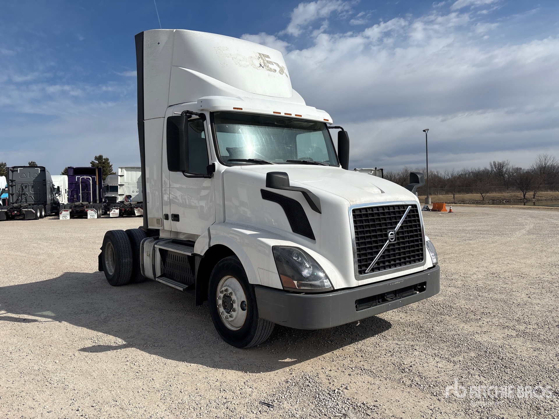 General Appearance with Image, coin avant droit