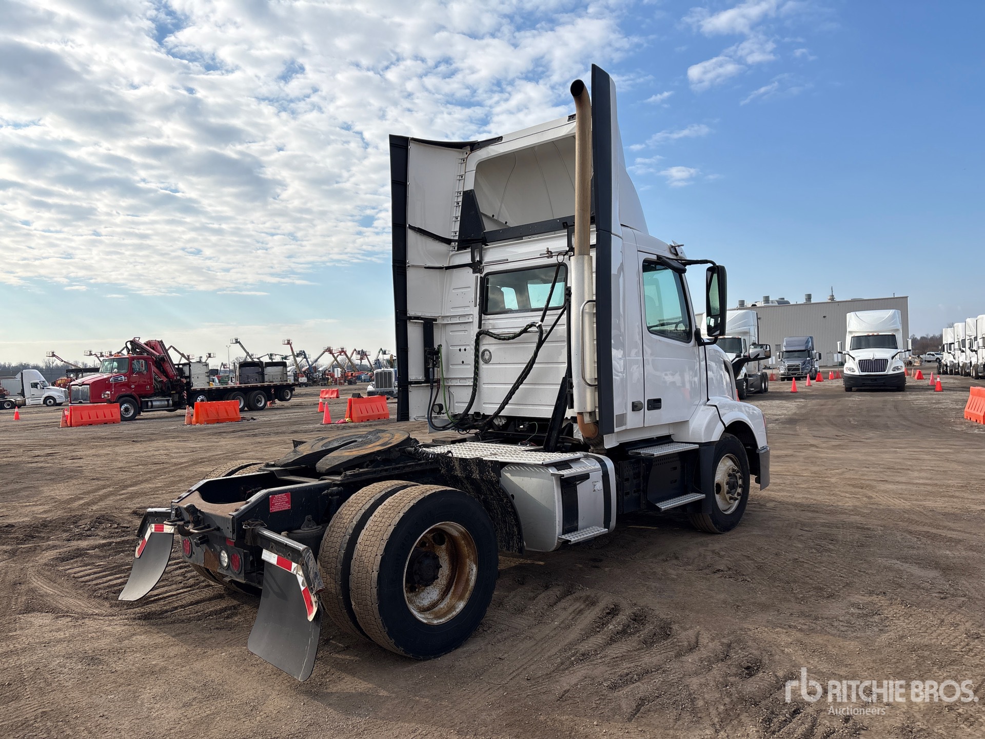 General Appearance with Bild, Ecke hinten rechts