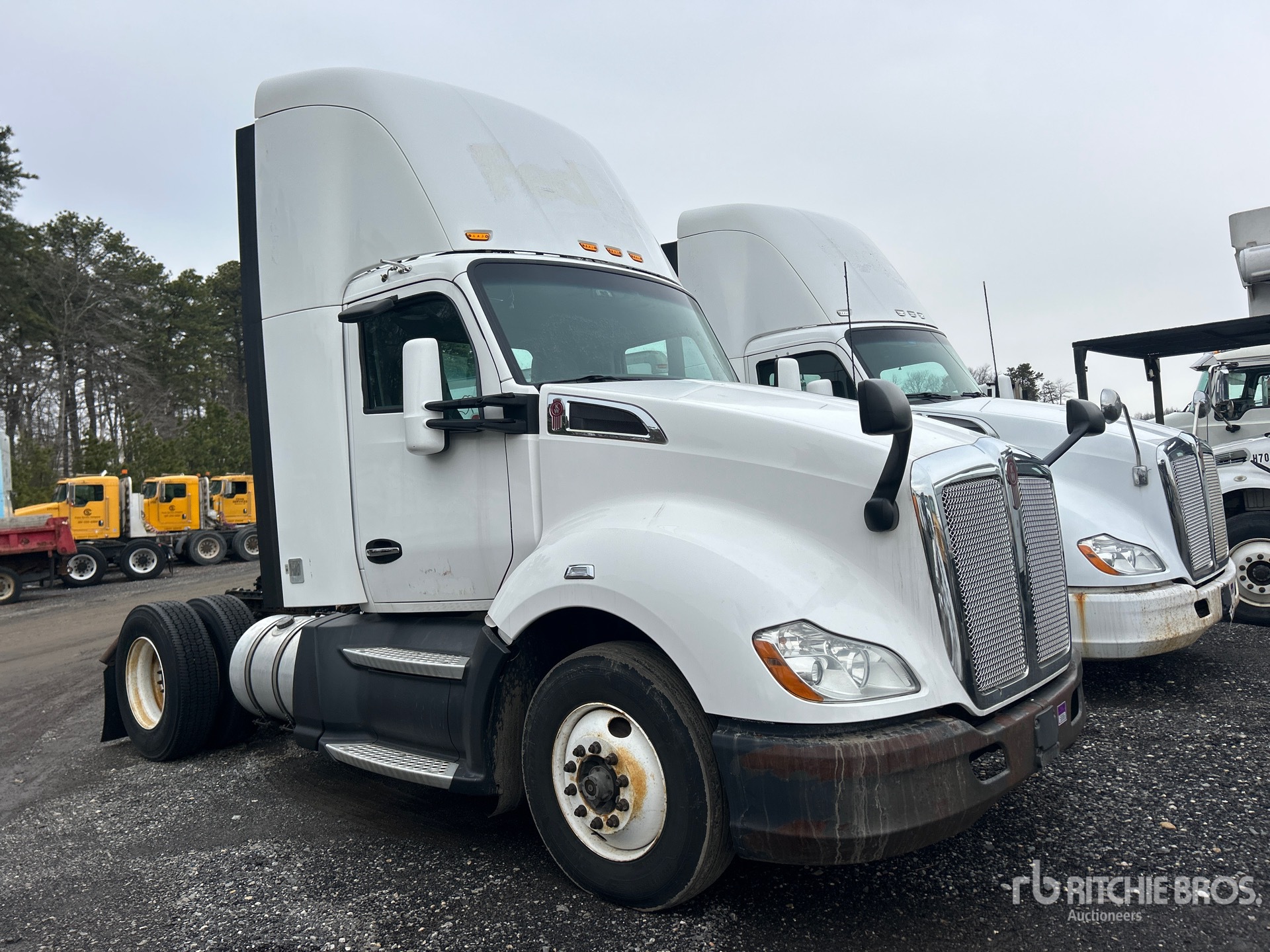 General Appearance with Imagen: esquina delantera derecha