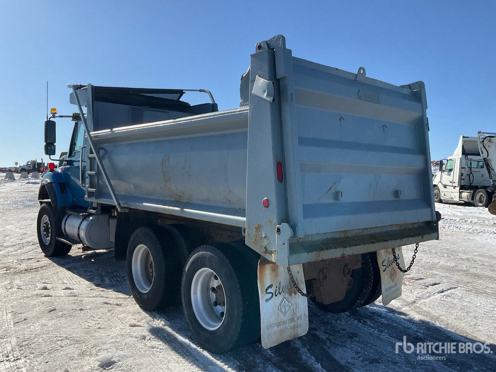 General Appearance with Image, coin arrière gauche