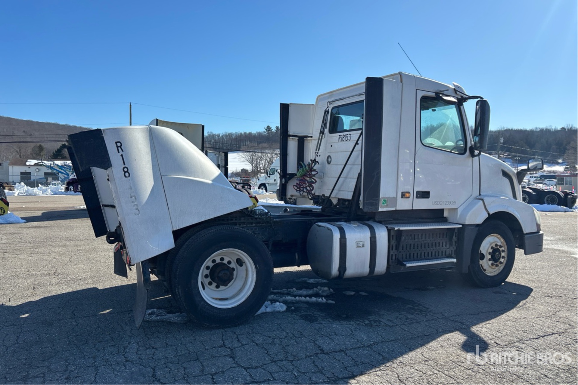 General Appearance with Bild, Ecke hinten rechts