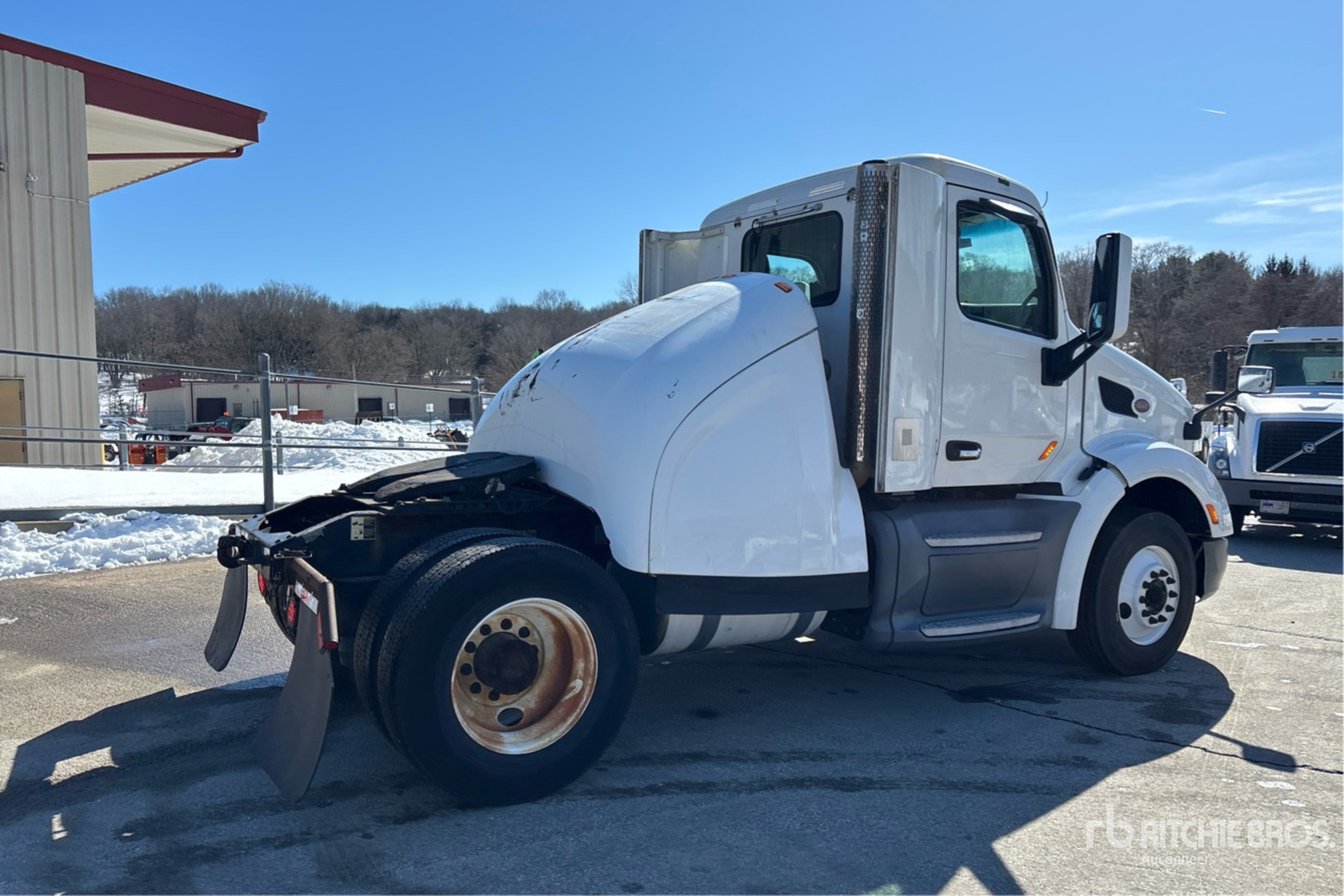 General Appearance with Bild, Ecke hinten rechts