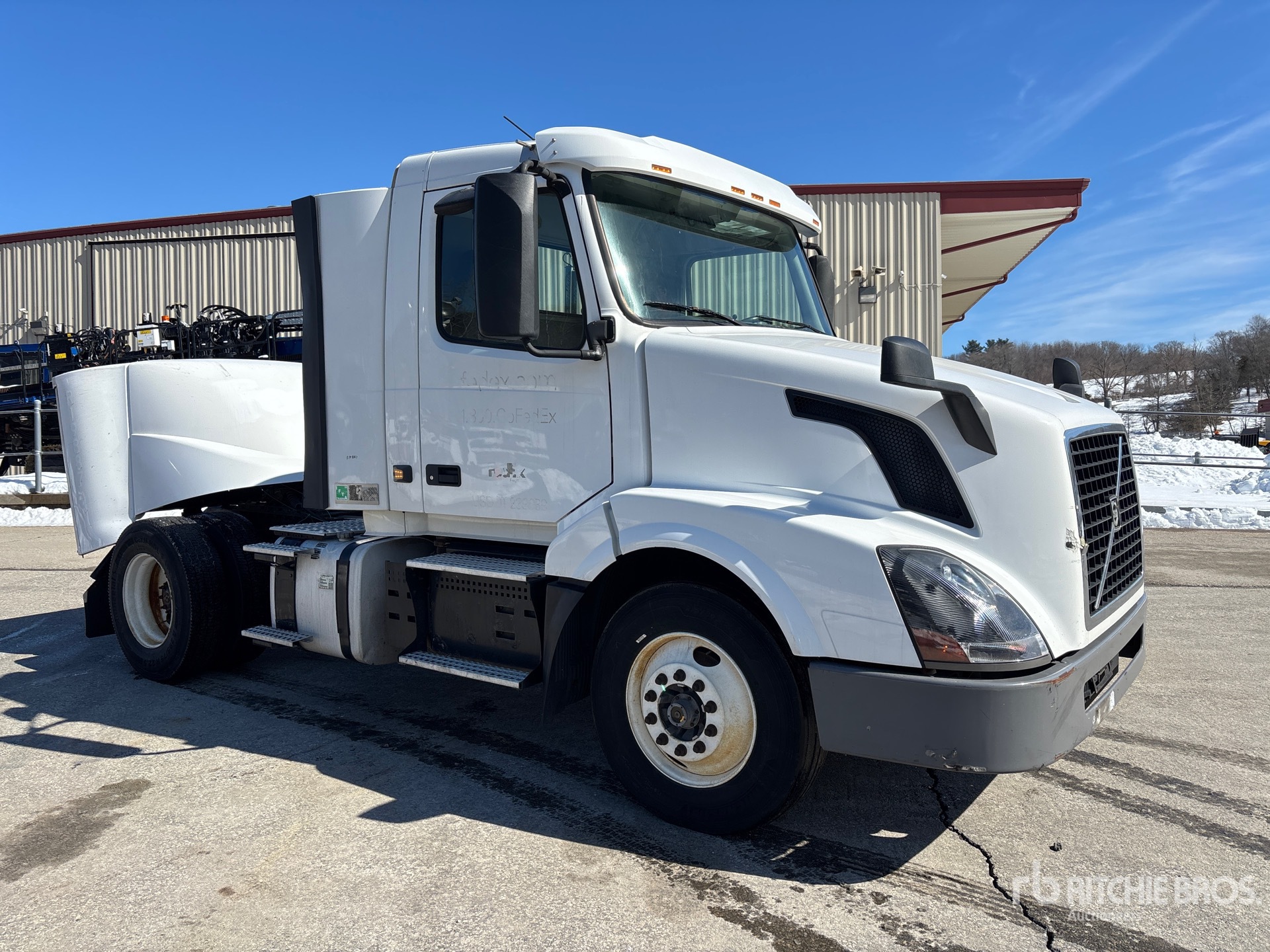 General Appearance with Bild, Ecke vorne rechts