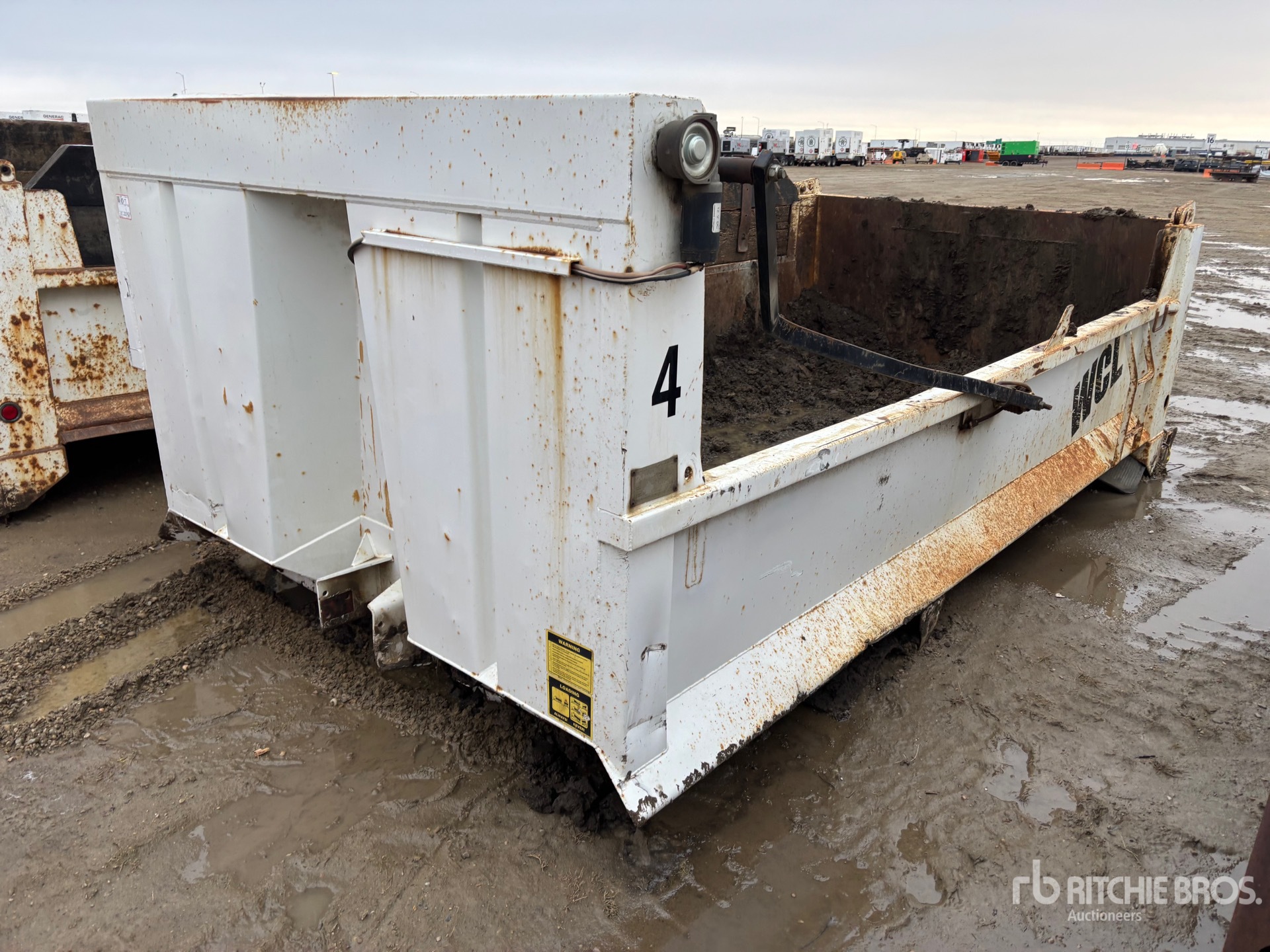 General Appearance with Foto, angolo anteriore sinistro