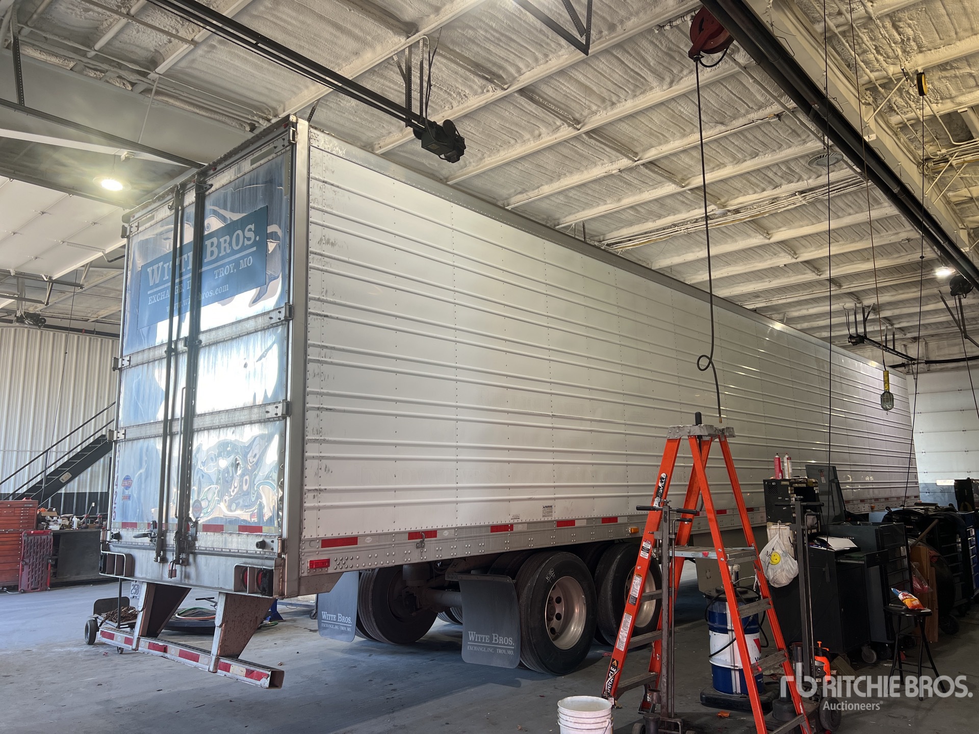 General Appearance with Imagen: esquina trasera derecha