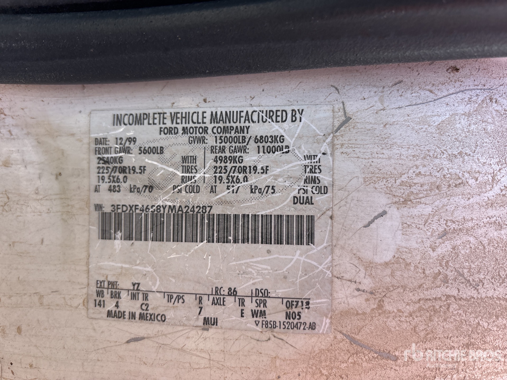 General Appearance with Numero seriale/numero d’identificazione del veicolo (VIN)