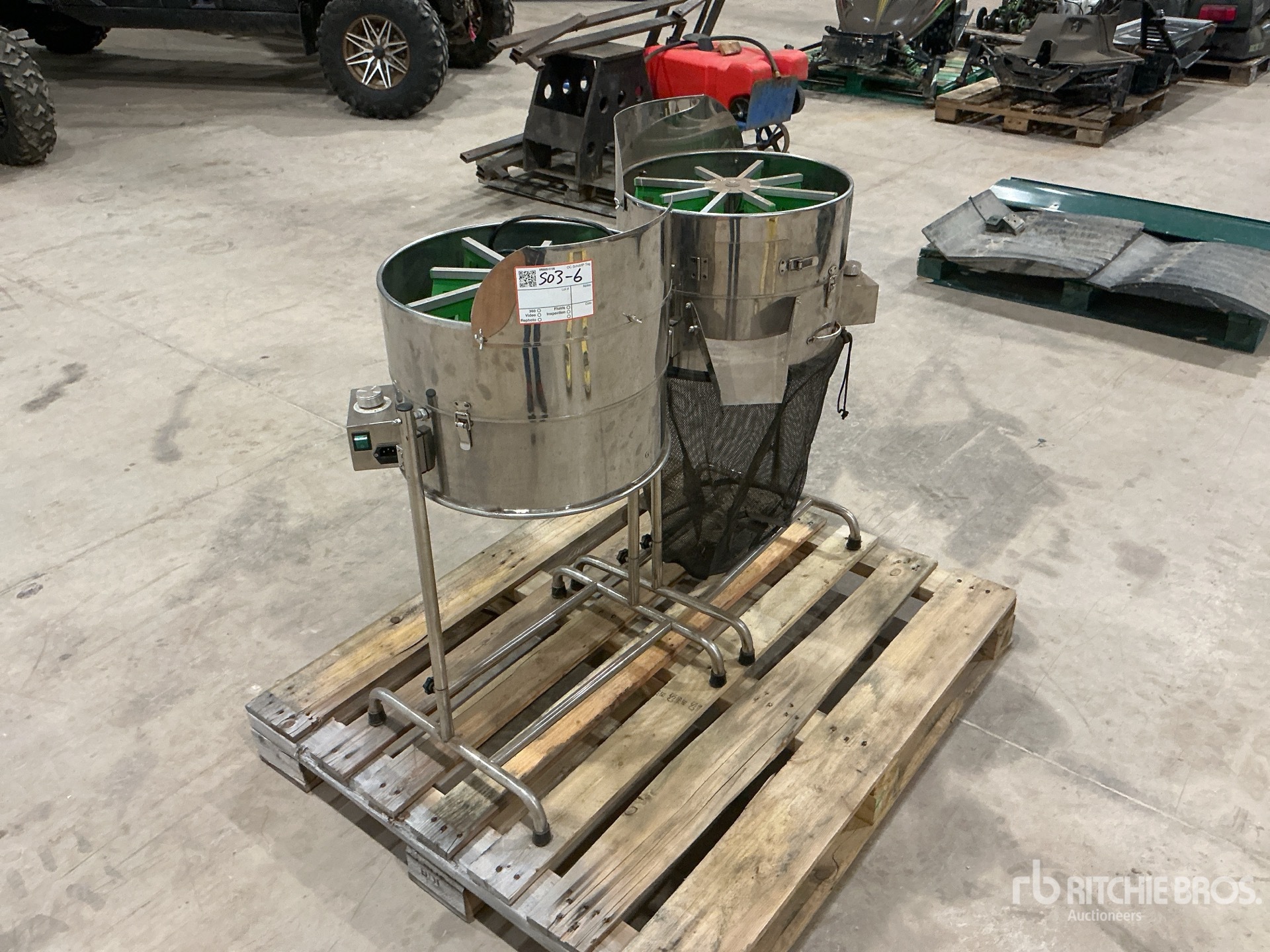 General Appearance with Featured Photo