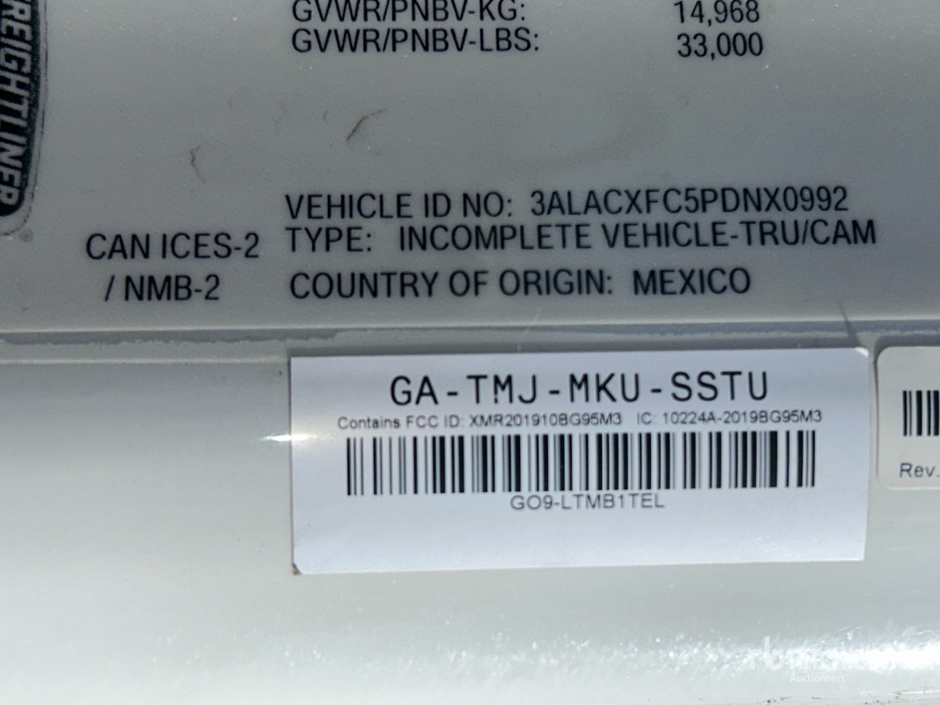 General Appearance with Seriennummer / FIN