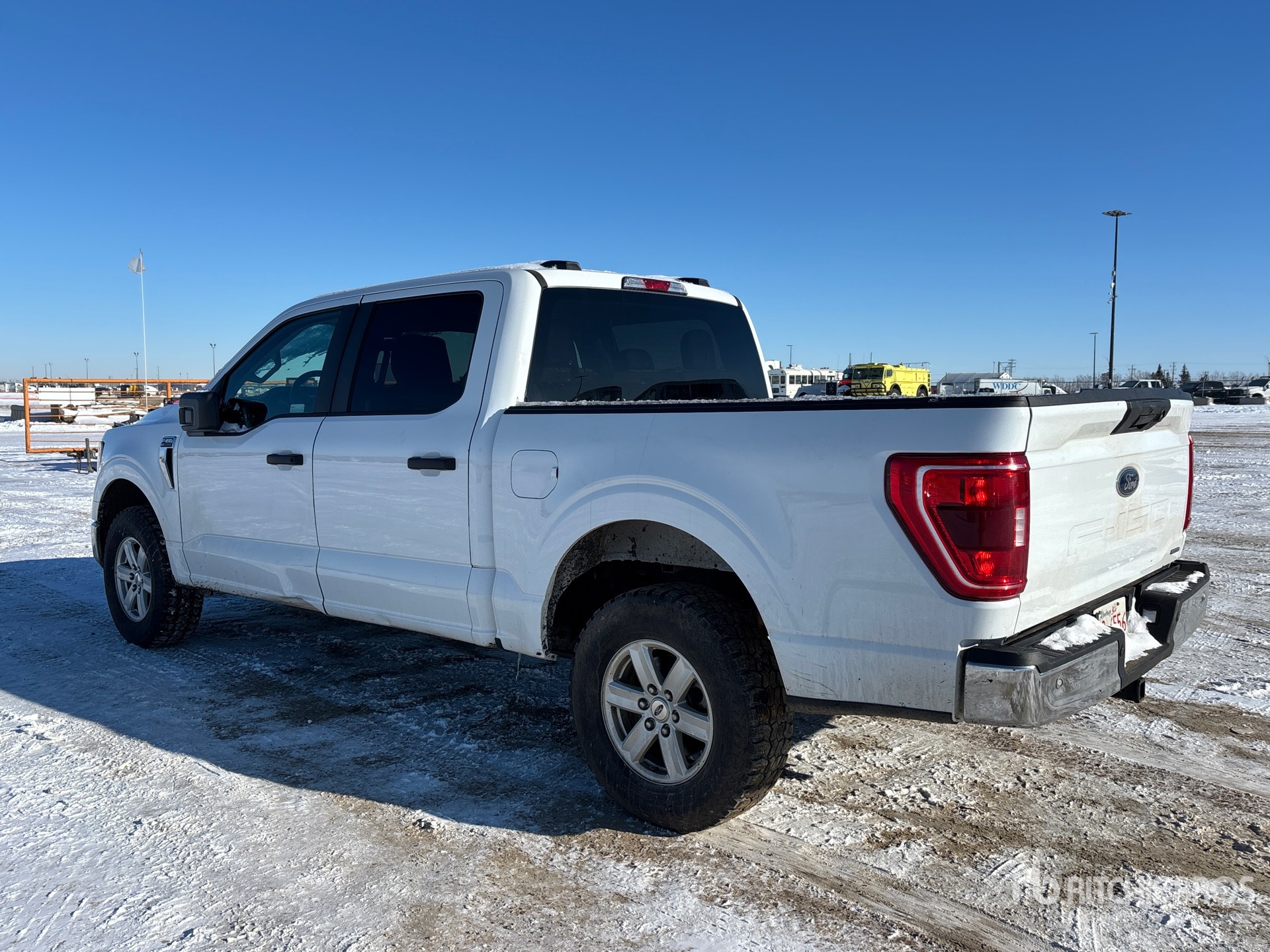 General Appearance with Bild, Ecke hinten links