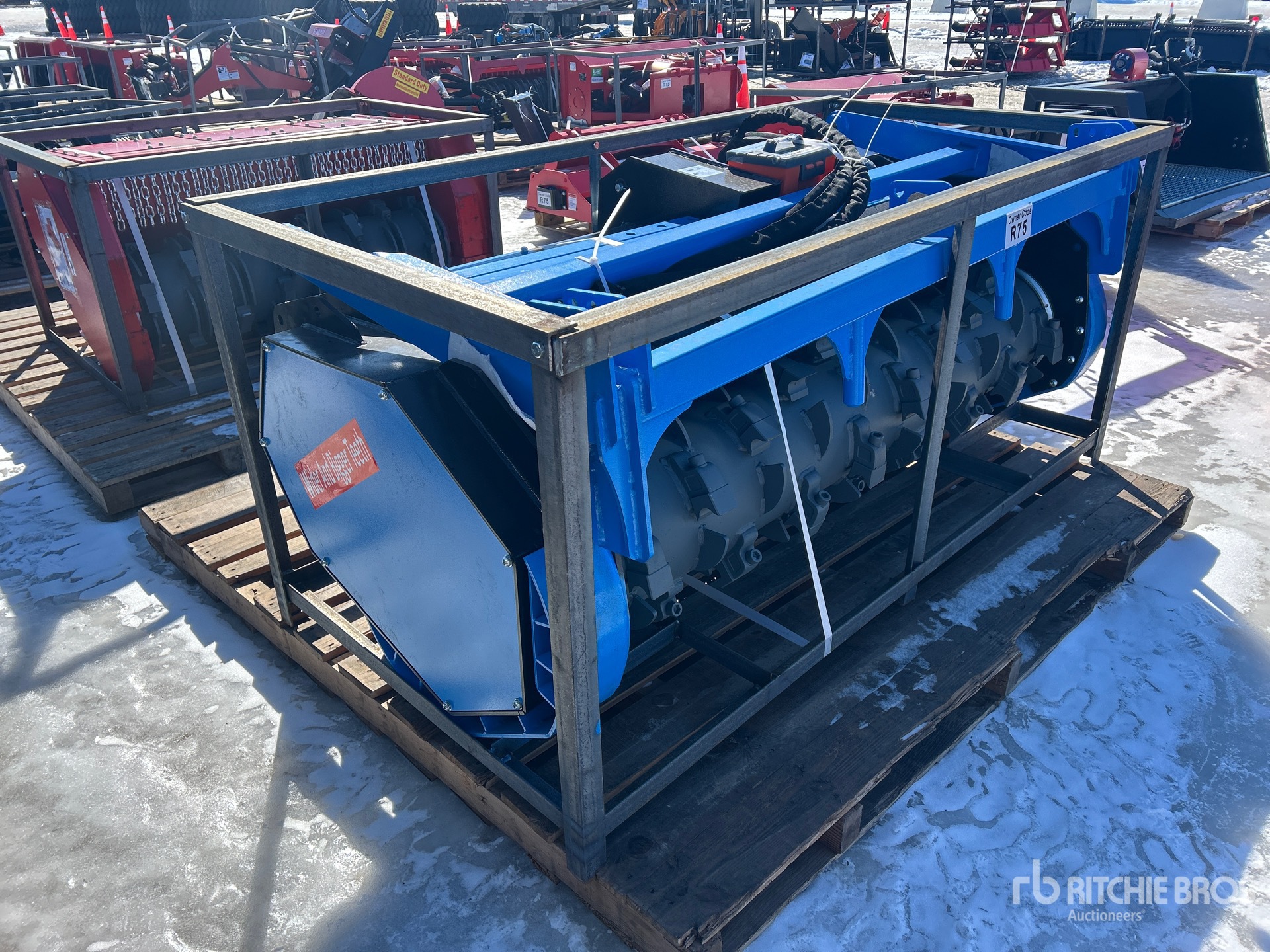 General Appearance with Picture, Right Front Corner