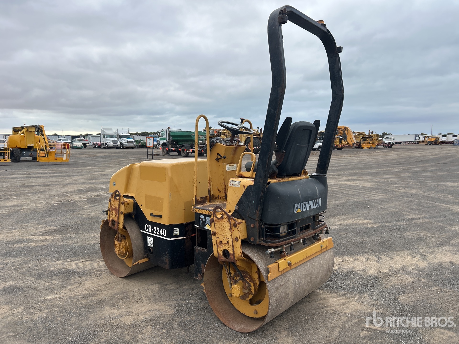 General Appearance with Picture, Left Rear Corner