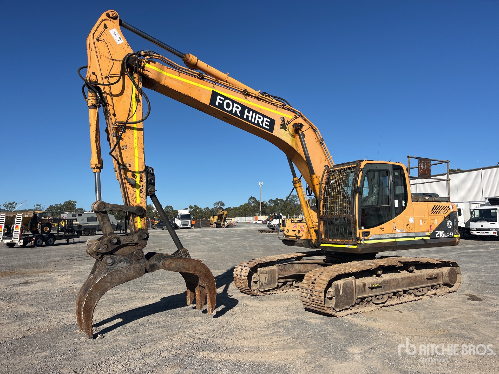 General Appearance with Picture, Left Front Corner