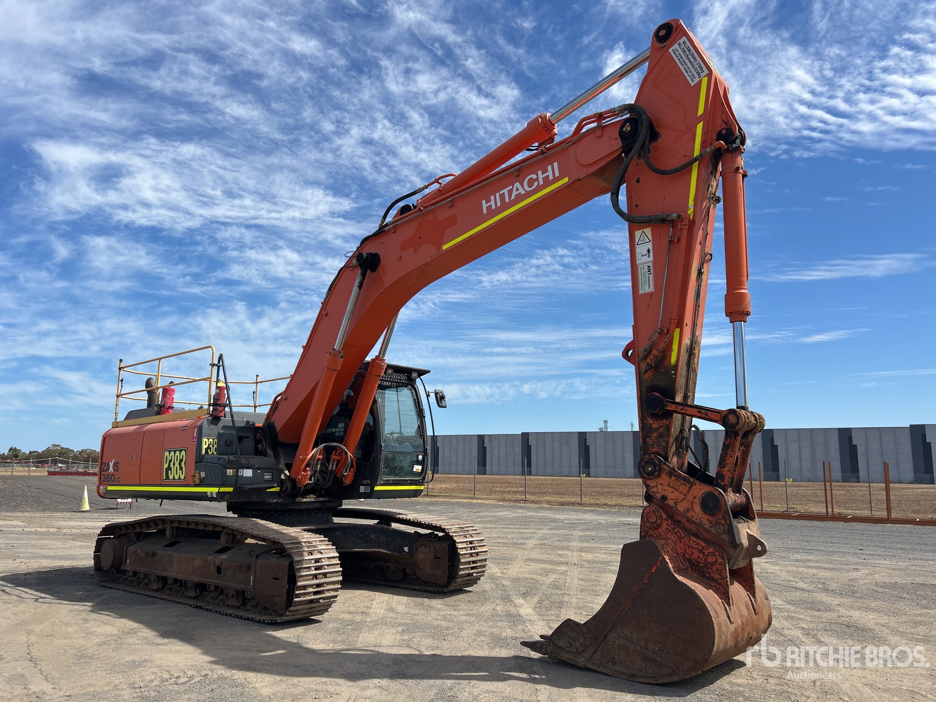 General Appearance with Imagen: esquina delantera derecha