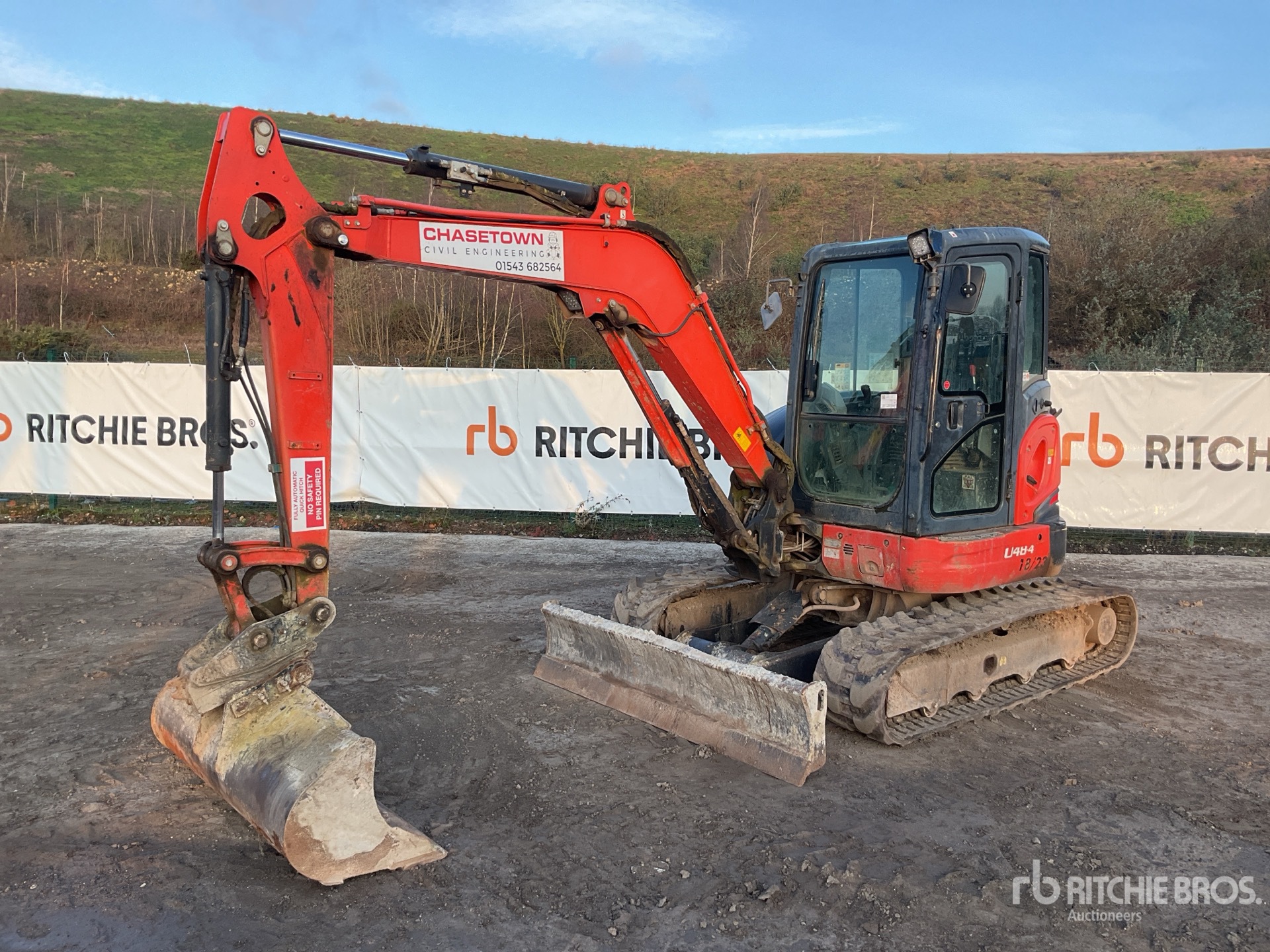 General Appearance with Picture, Left Front Corner