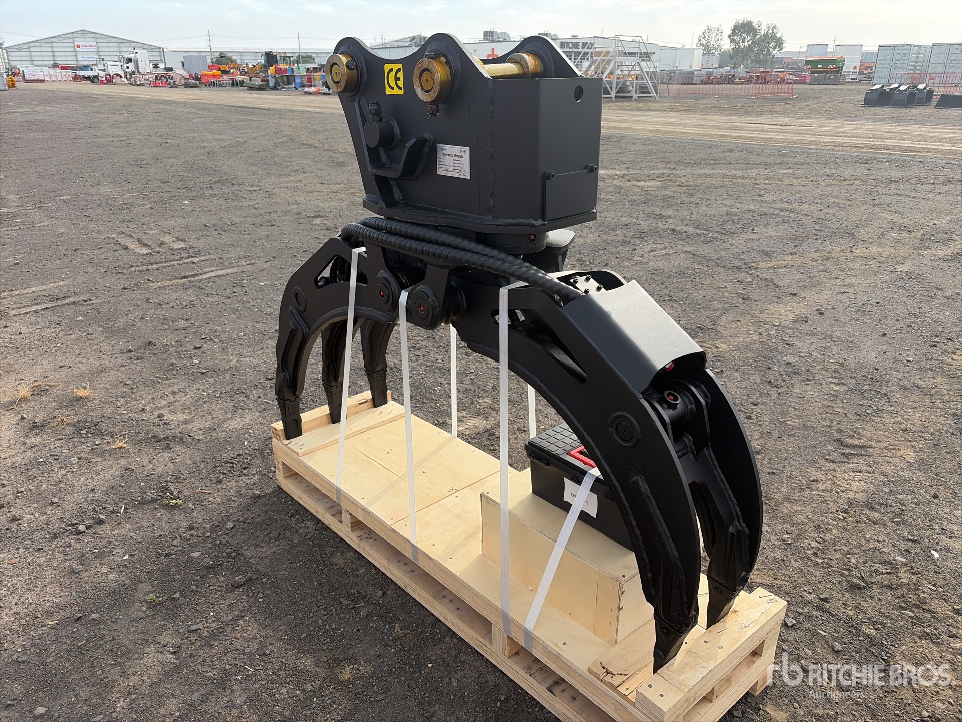 General Appearance with Picture, Right Front Corner