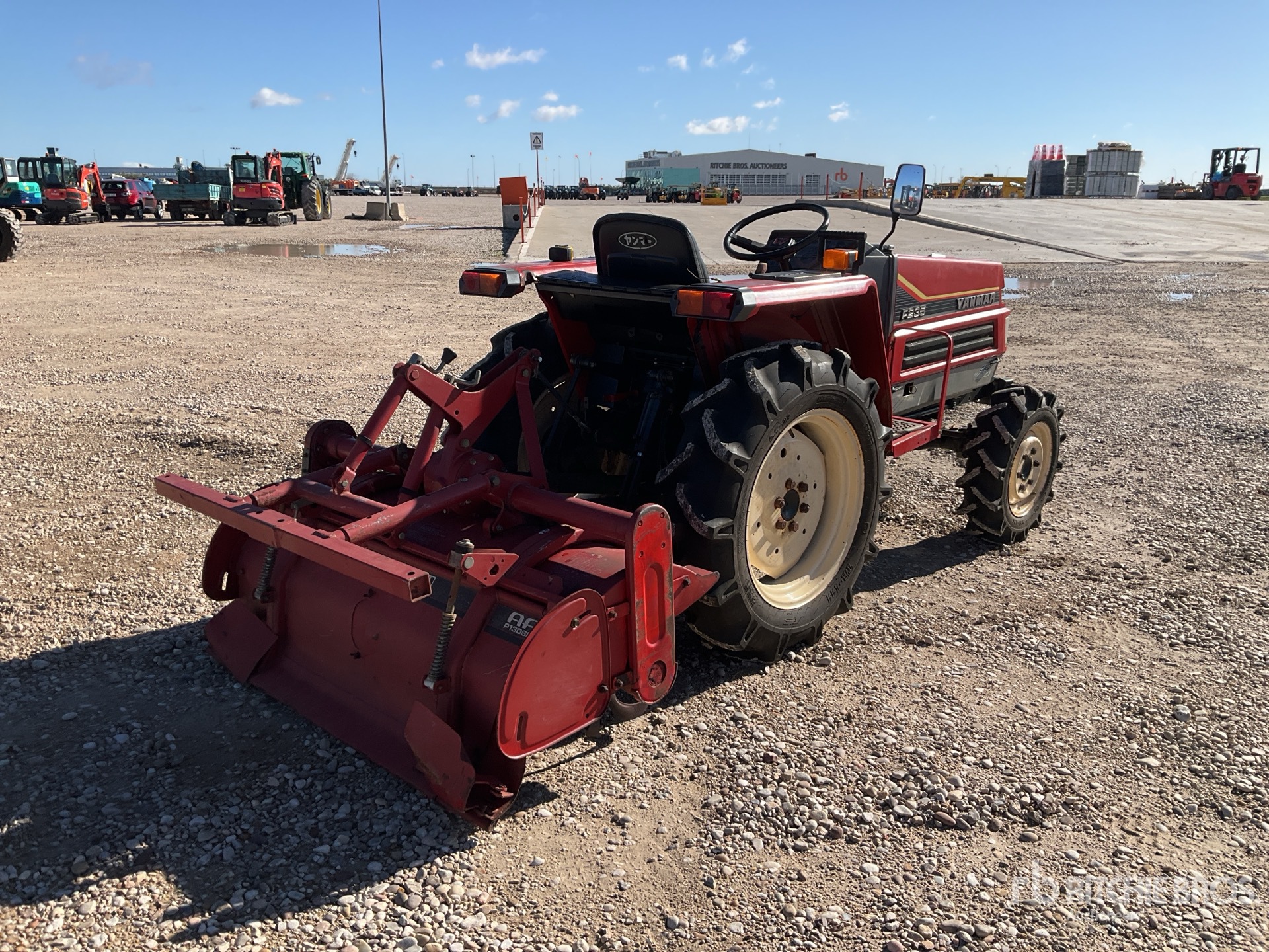 General Appearance with Picture, Right Rear Corner