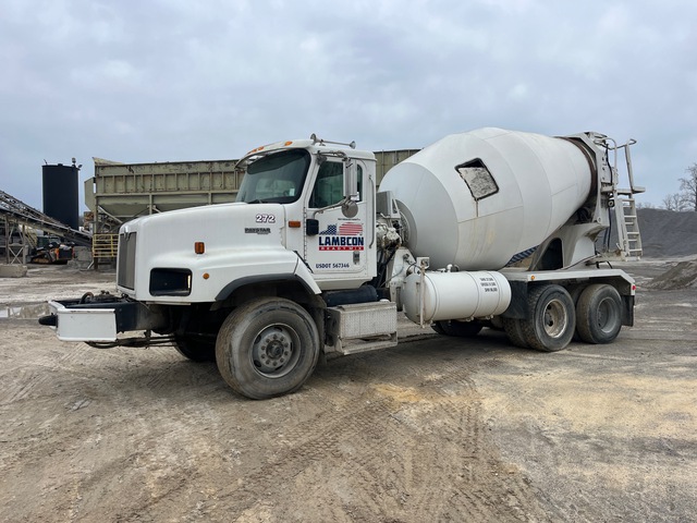 2007 International PayStar 5600i 6x4 Mixer Truck