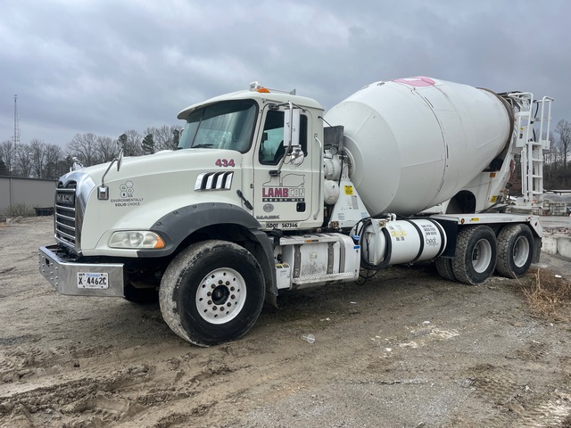 2017 Mack GU813 6x4 Mixer Truck
