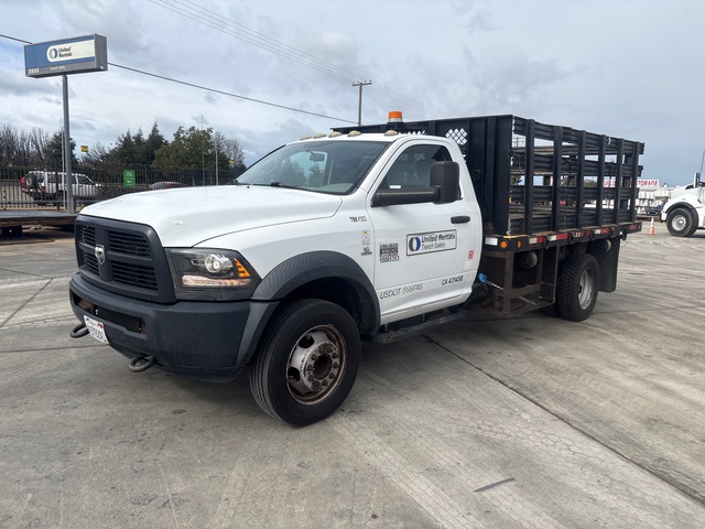 2012 Ram 5500 4x2 Flatbed Truck