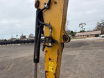Hydraulics with Auxiliary Hydraulic Plumbing