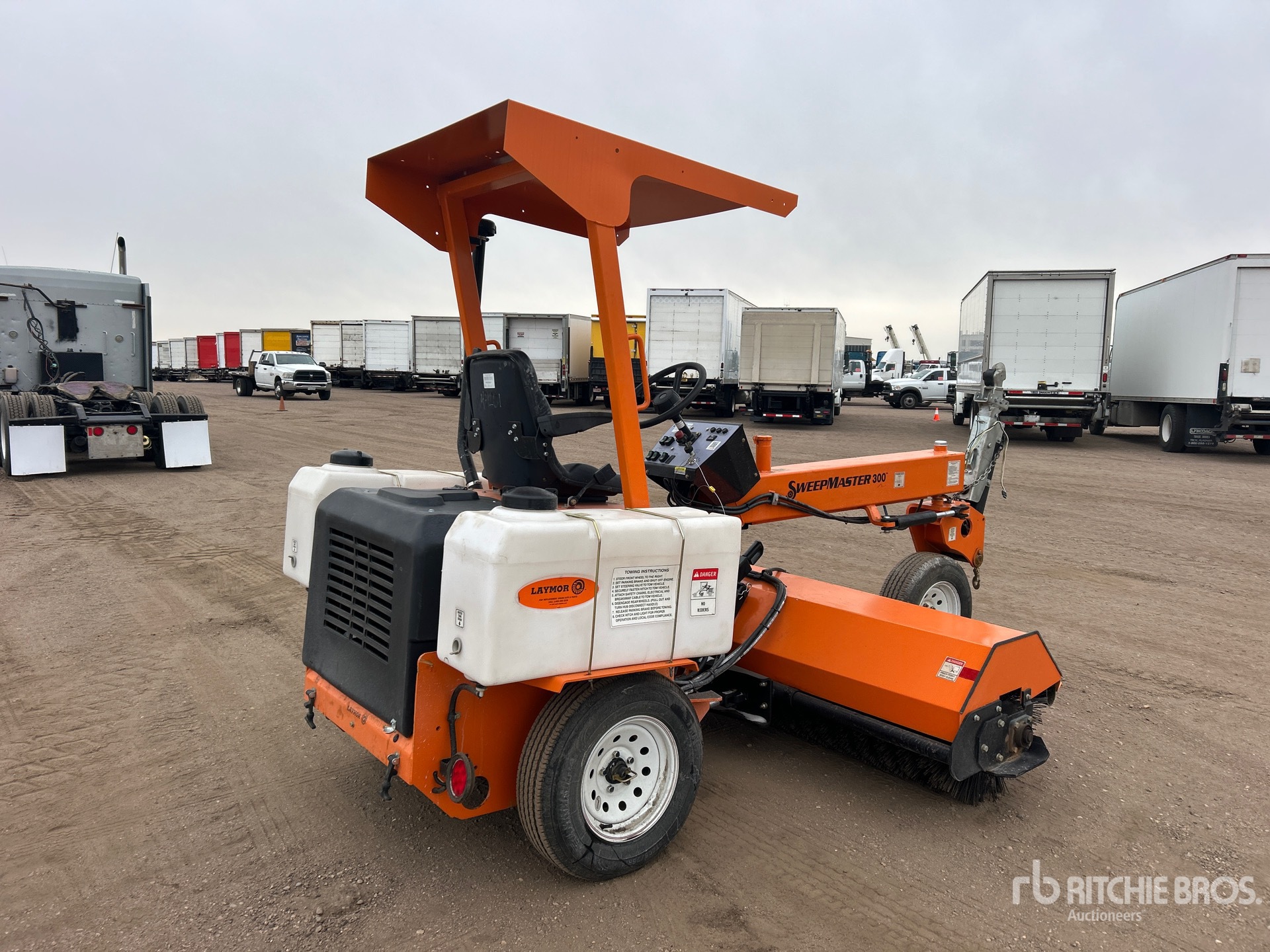 General Appearance with Imagen: esquina trasera derecha