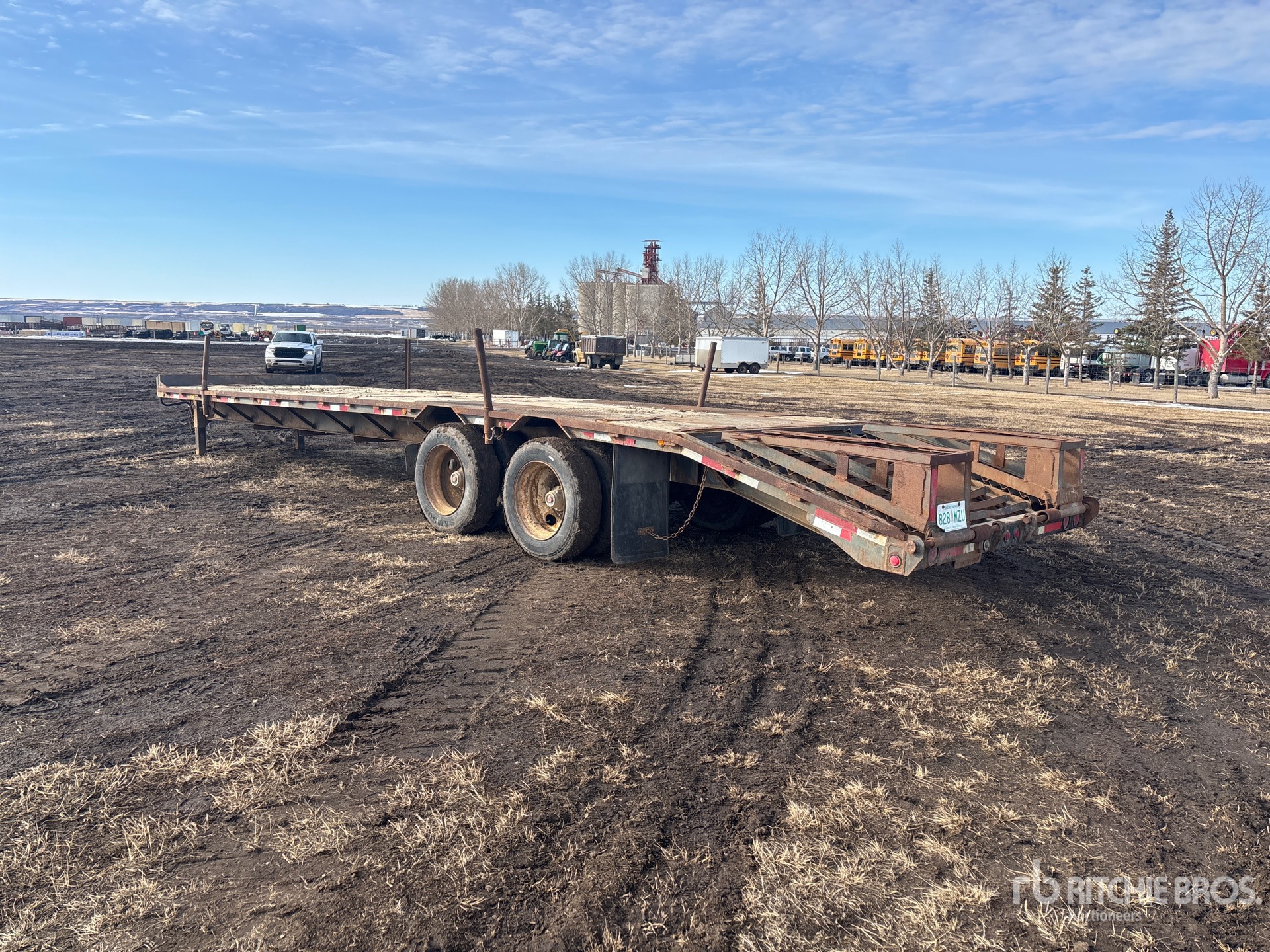 General Appearance with Imagen: esquina trasera izquierda