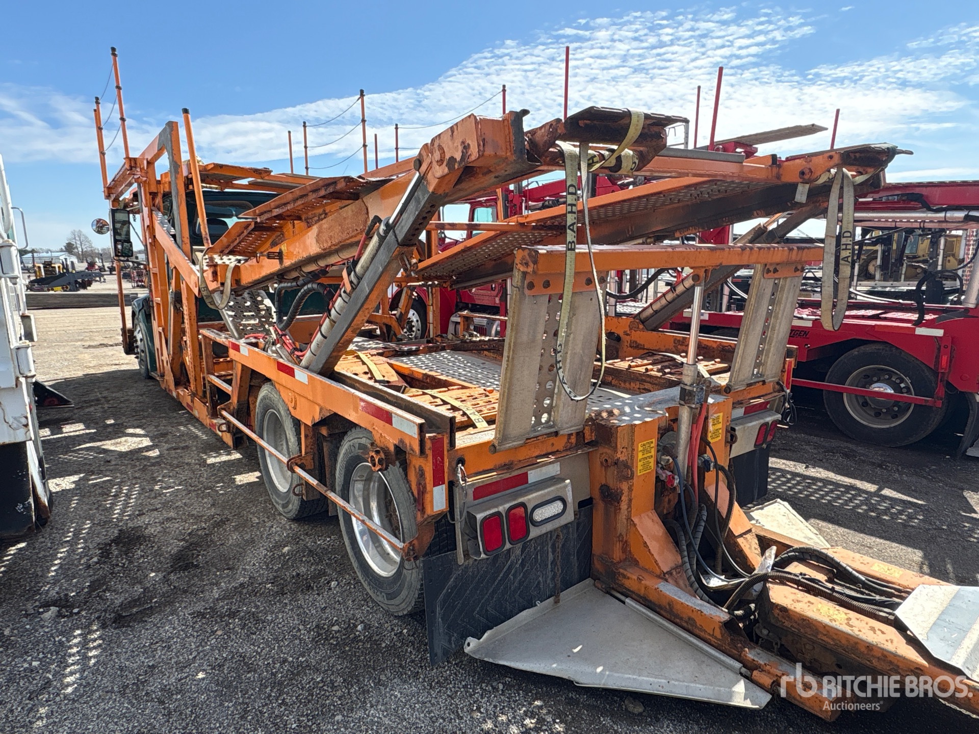 General Appearance with Imagen: esquina trasera izquierda