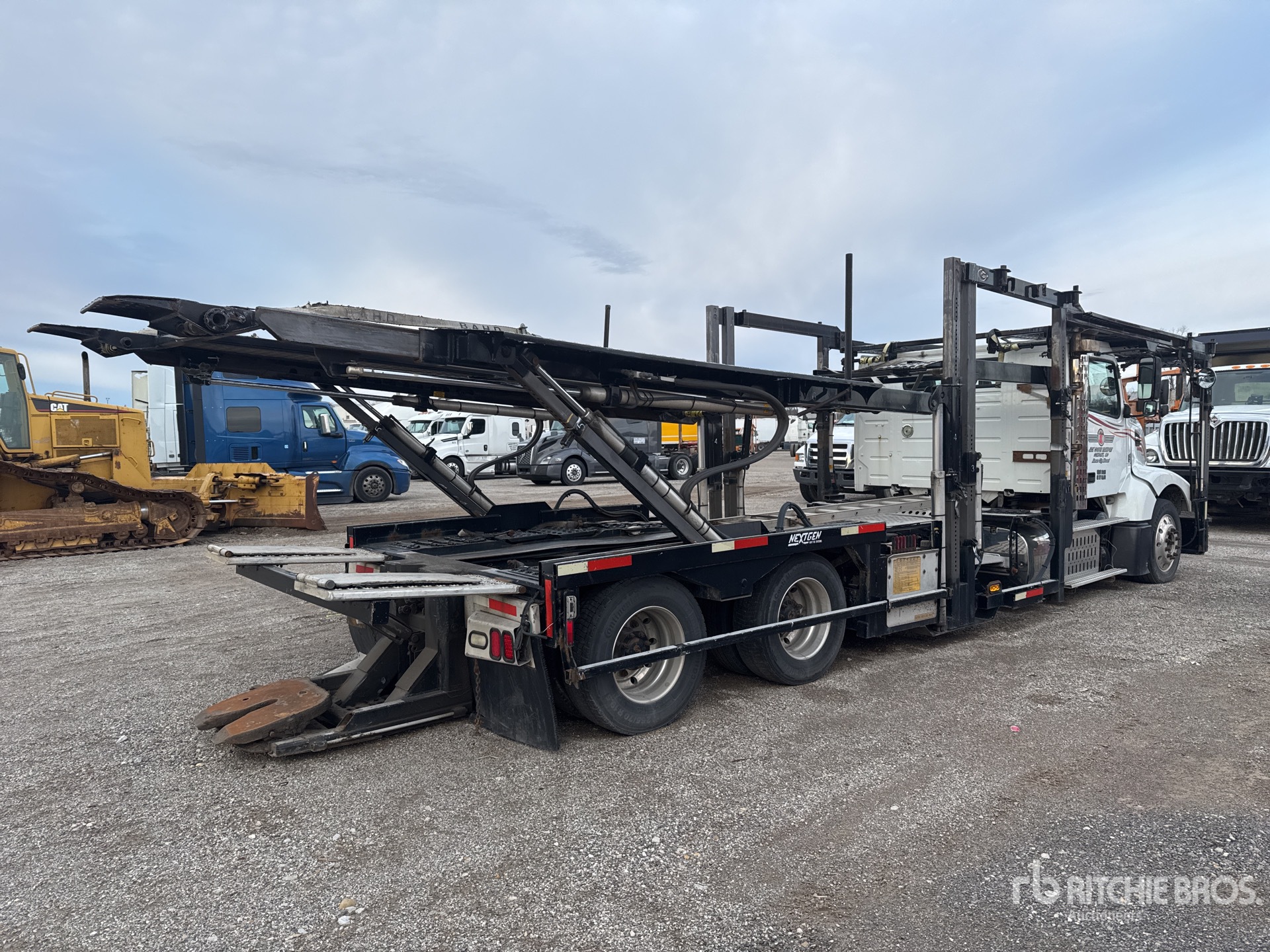 General Appearance with Imagen: esquina trasera derecha