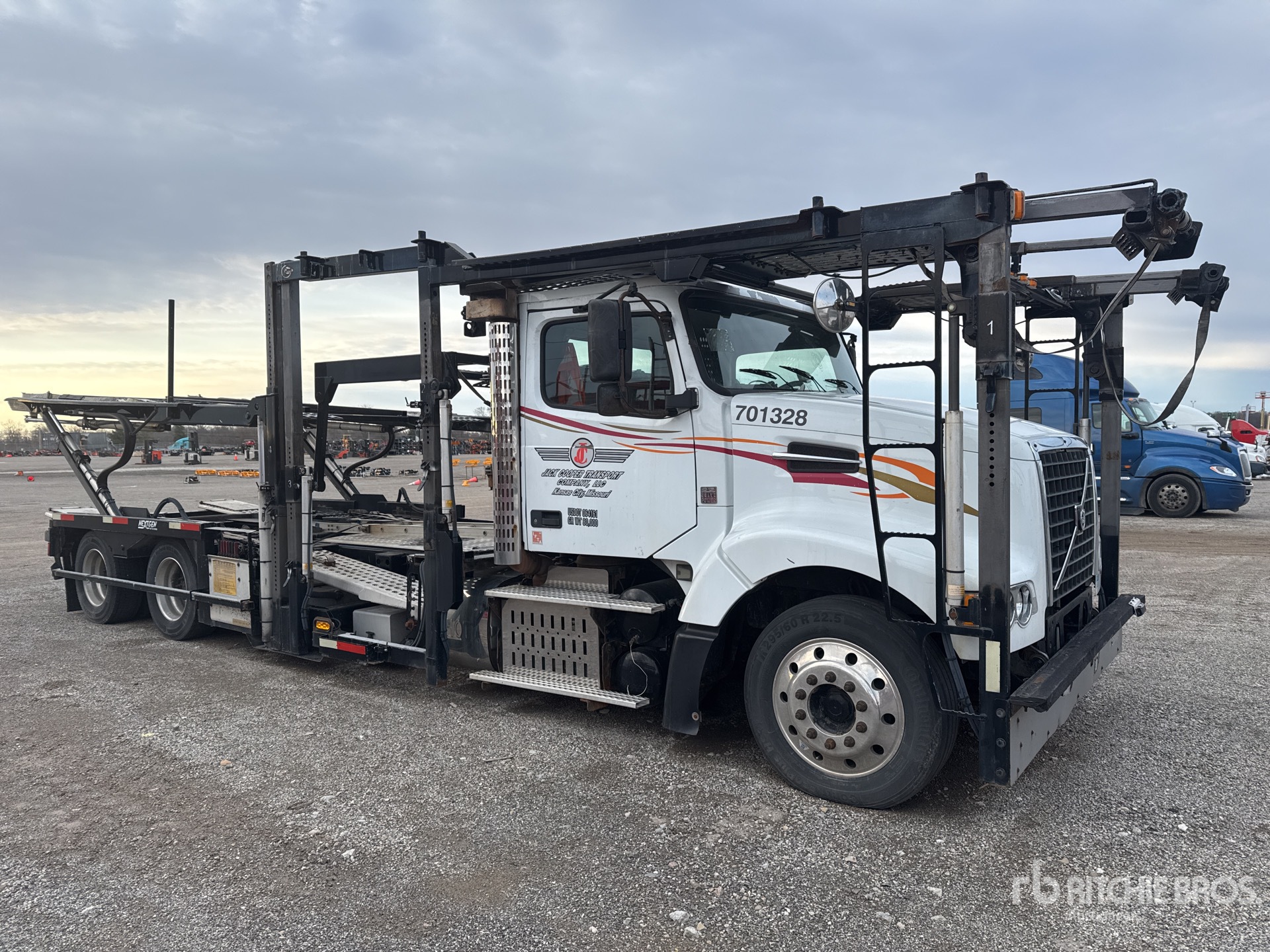 General Appearance with Imagen: esquina delantera derecha