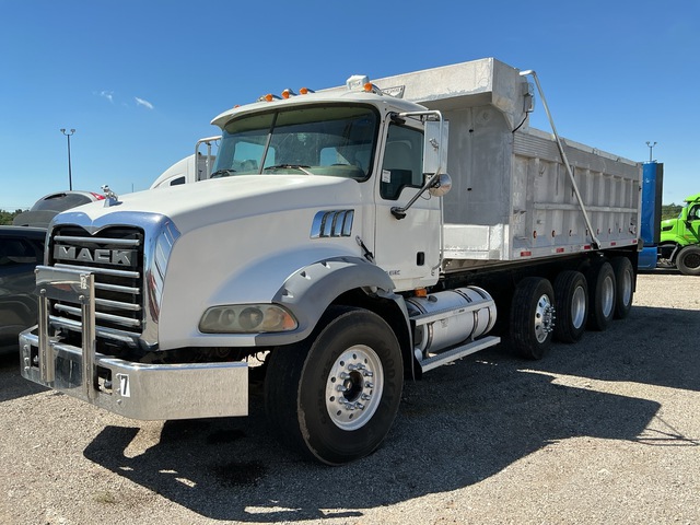2009 Mack GU813 10x4 Five Axle Dump Truck