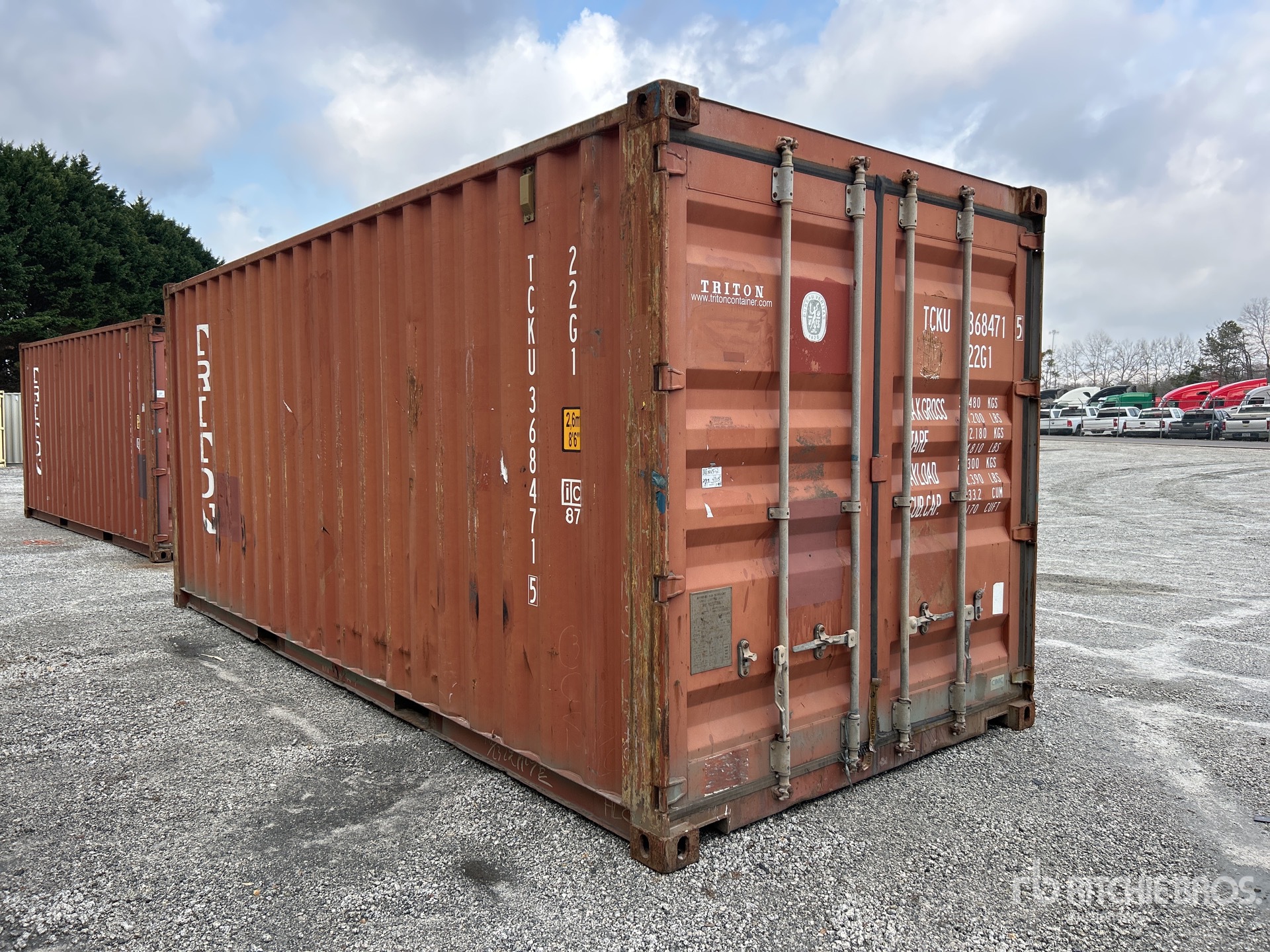 General Appearance with Picture, Right Front Corner